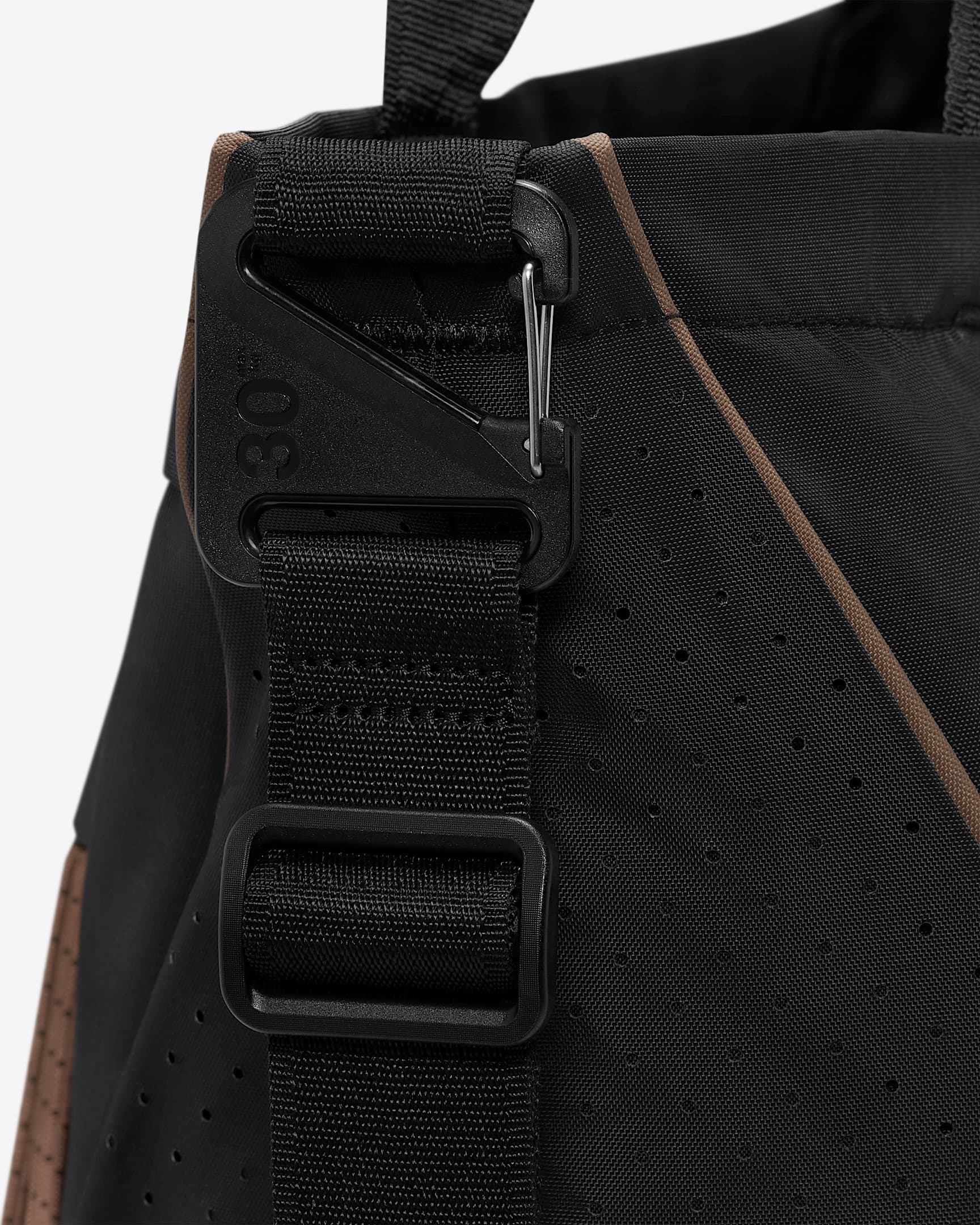 Nike Sportswear Essentials Tote Bag (26L). Nike PT