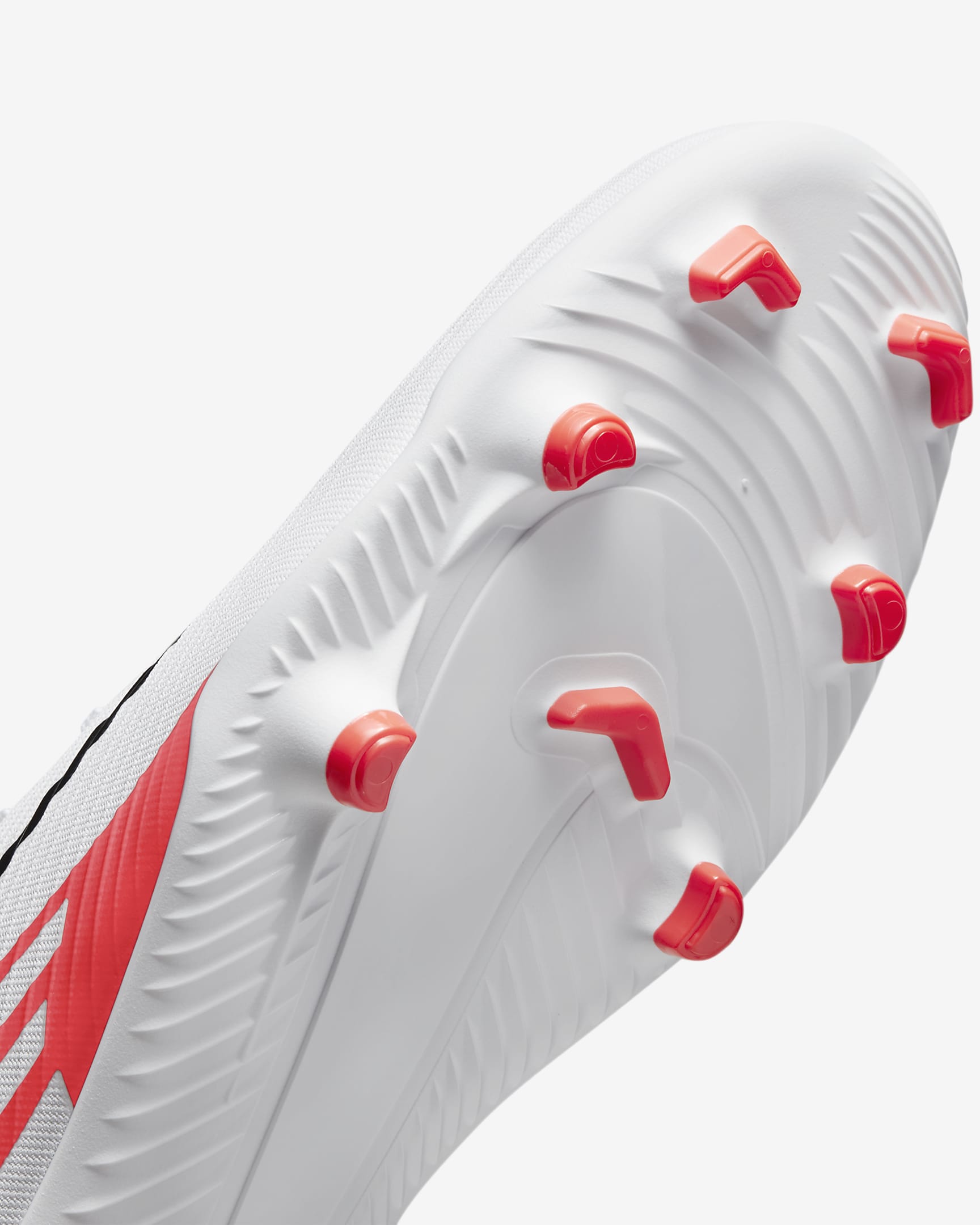 Nike Mercurial Vapor 15 Club Multi-Ground Football Boot. Nike IN