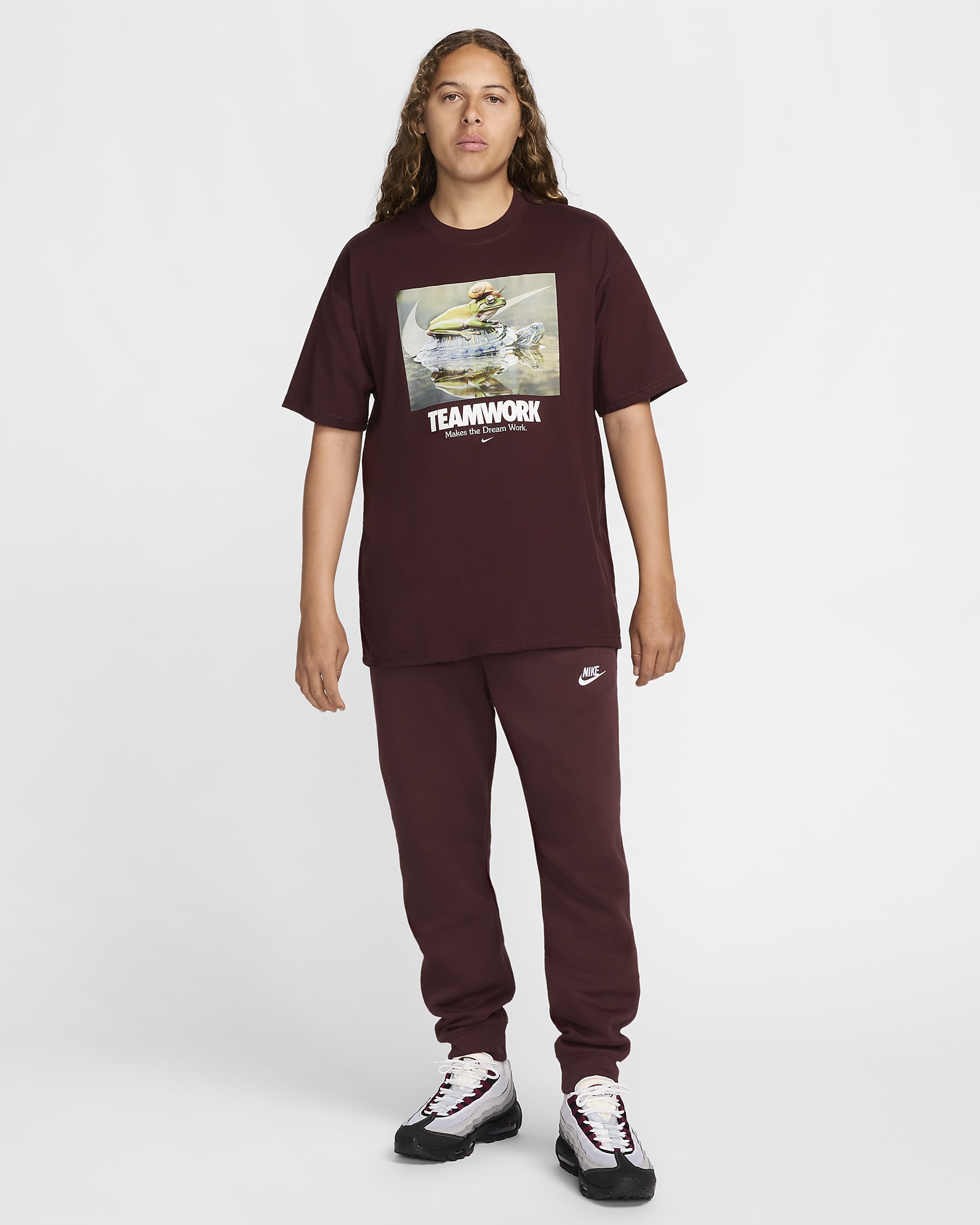 Nike Sportswear Max90-T-Shirt (Herren) - Burgundy Crush