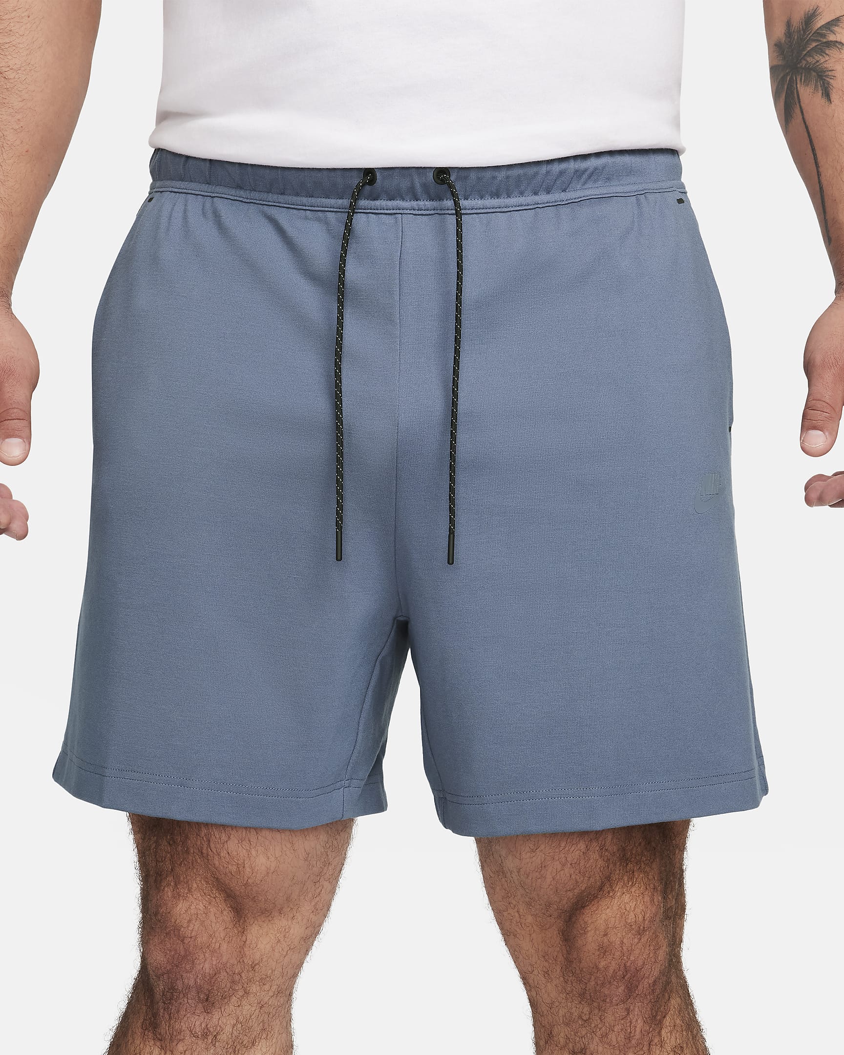 Nike Sportswear Tech Fleece Lightweight Men's Shorts. Nike BE