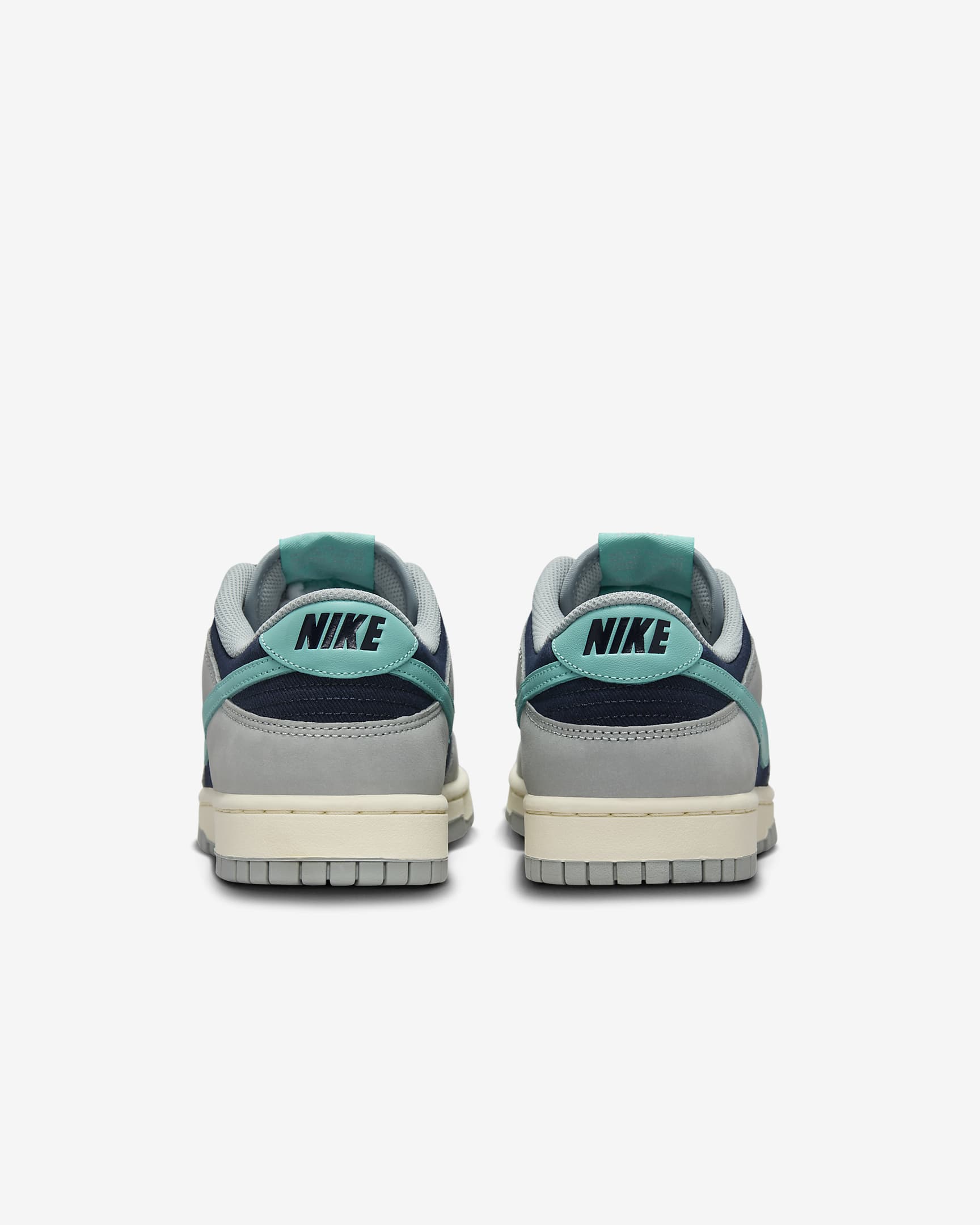 รองเท้าผู้ชาย Nike Dunk Low Retro Premium - Light Pumice/Dark Obsidian/Coconut Milk/Green Frost