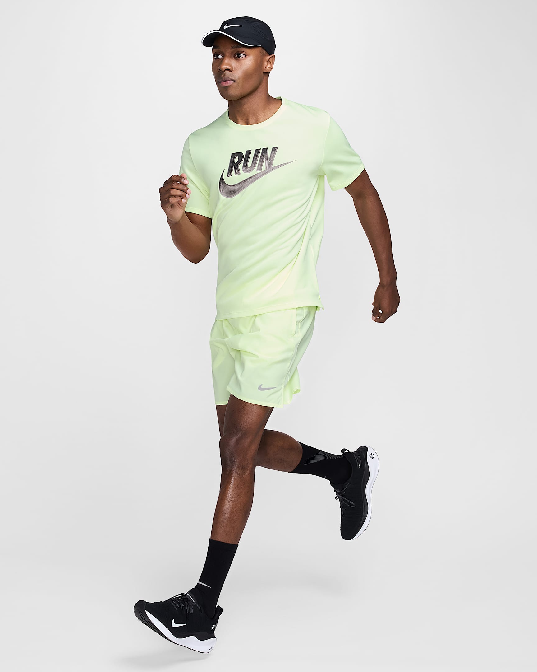 Nike Challenger Men's Dri-FIT 18cm (approx.) Brief-Lined Running Shorts