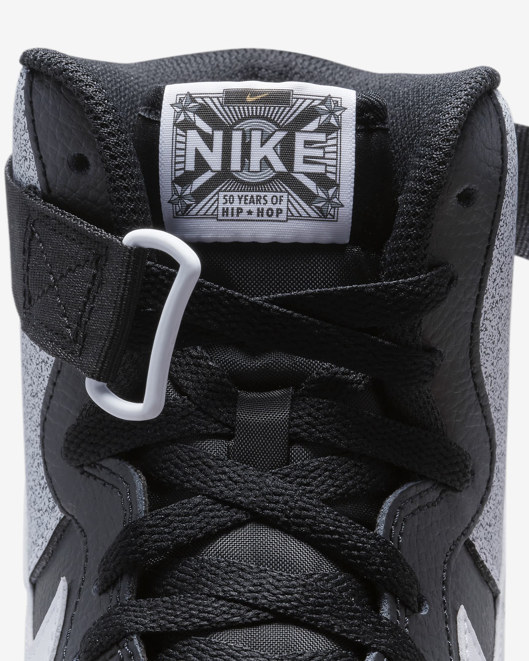 Nike Air Force 1 High '07 LX Men's Shoes. Nike JP
