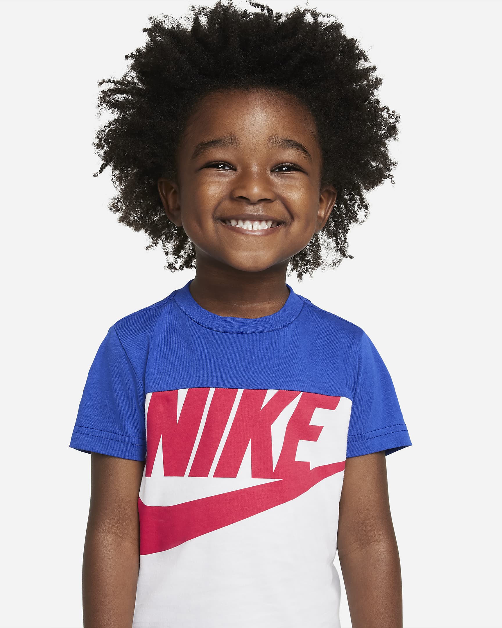 Nike Sportswear Toddler TShirt and Shorts Set.