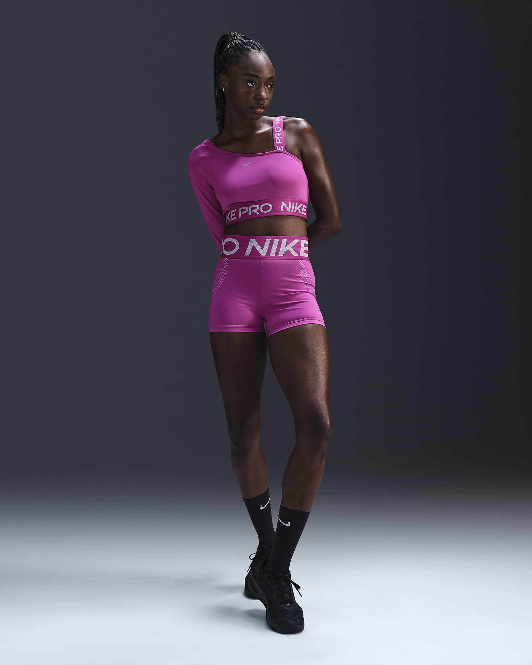 Nike Pro Sculpt magas derekú, 8 cm-es, kerékpáros női rövidnadrág - Hot Fuchsia