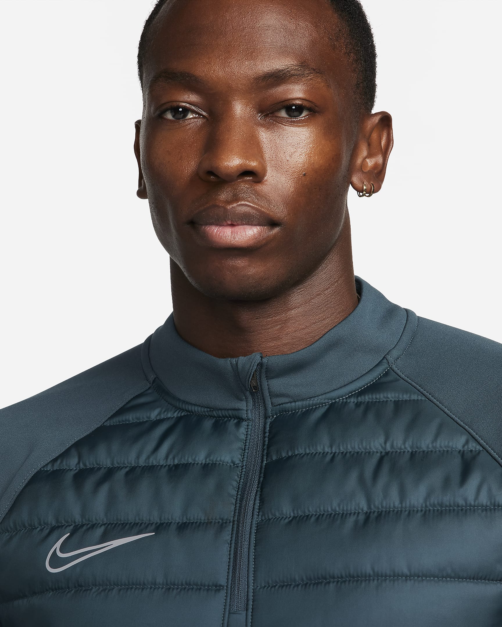 Nike Academy Winter Warrior Men's Therma-FIT 1/2-Zip Football Top. Nike ZA