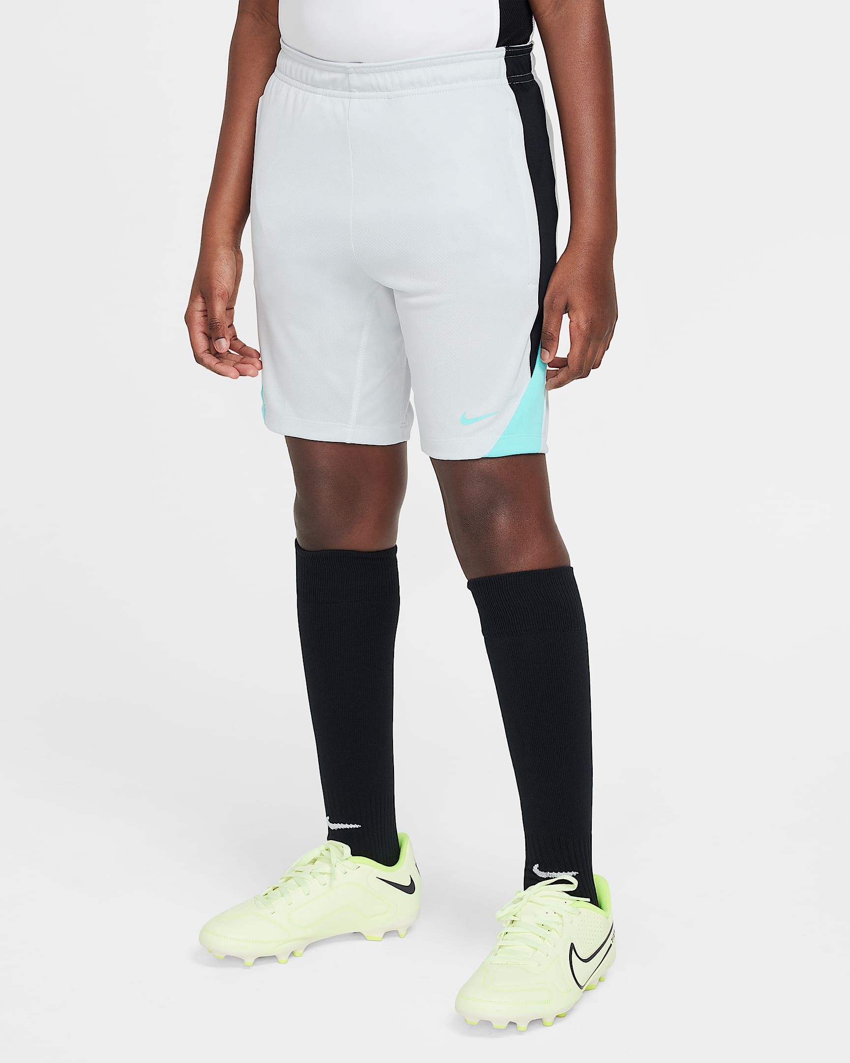 Nike Dri-FIT Strike Fußballshorts für ältere Kinder - Photon Dust/Schwarz/Dynamic Turquoise/Dynamic Turquoise