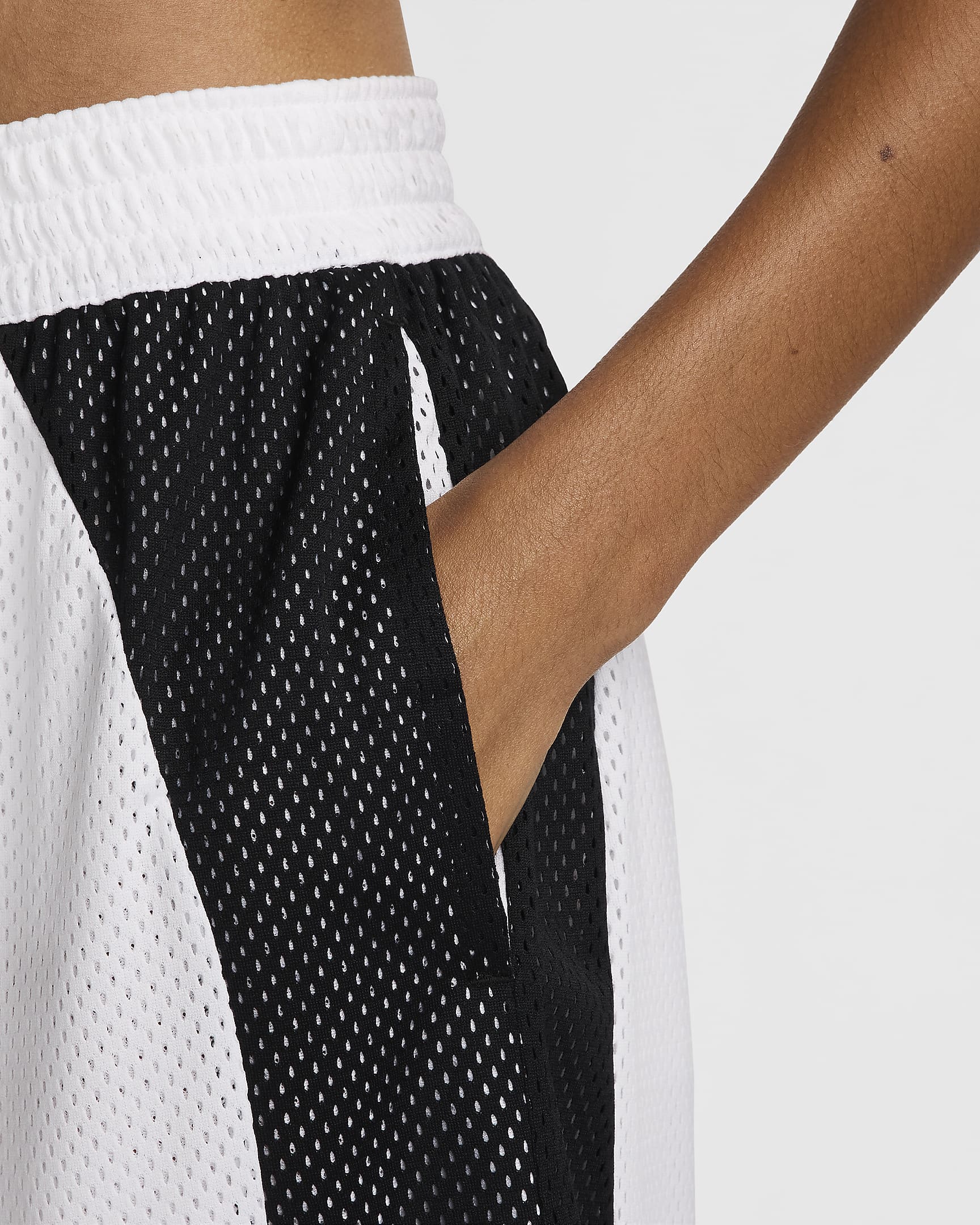 Shorts de básquetbol de malla Dri-FIT para mujer Nike Essential - Blanco/Negro/Blanco