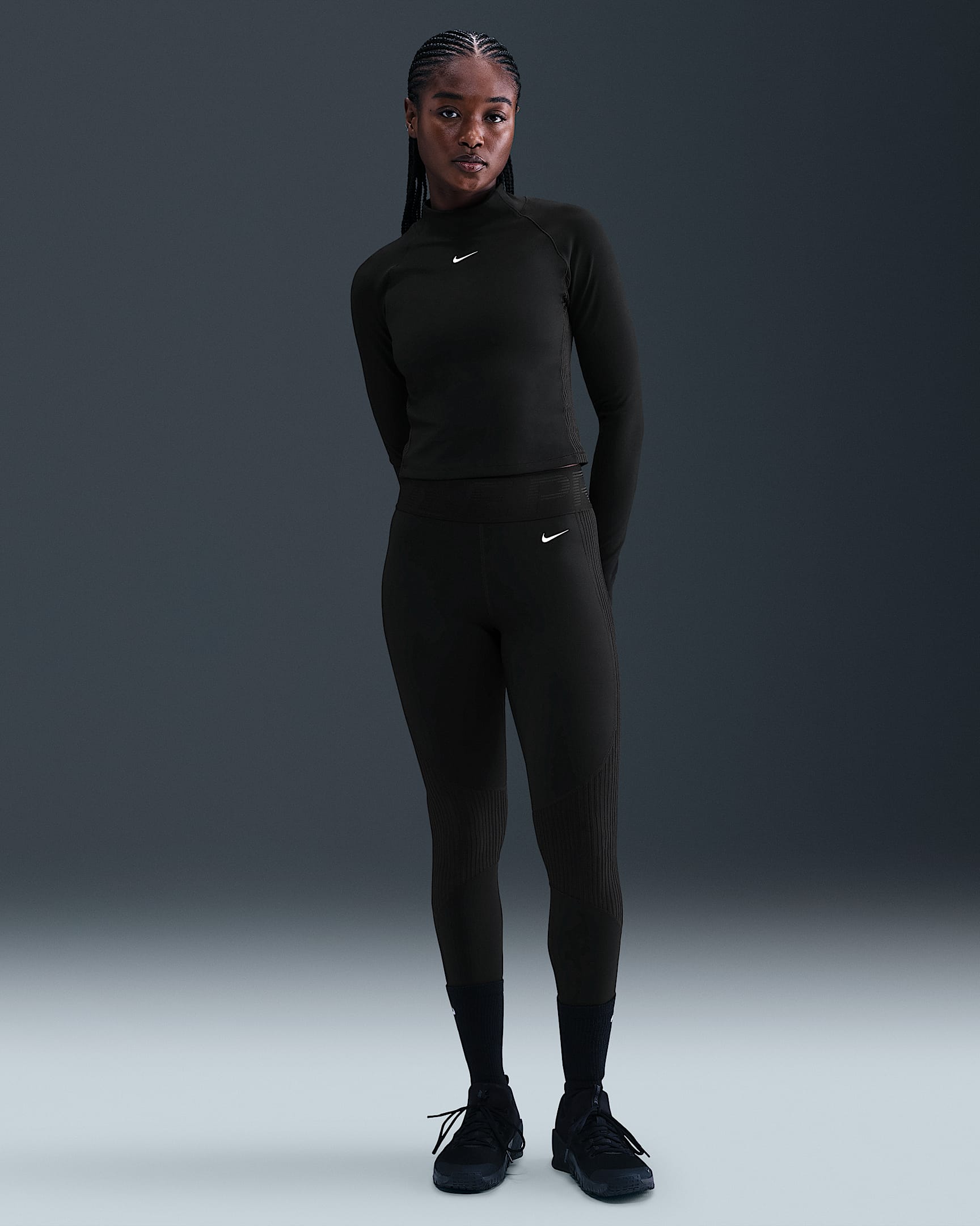 Nike Pro Women's High-Waisted Leggings - Black/White