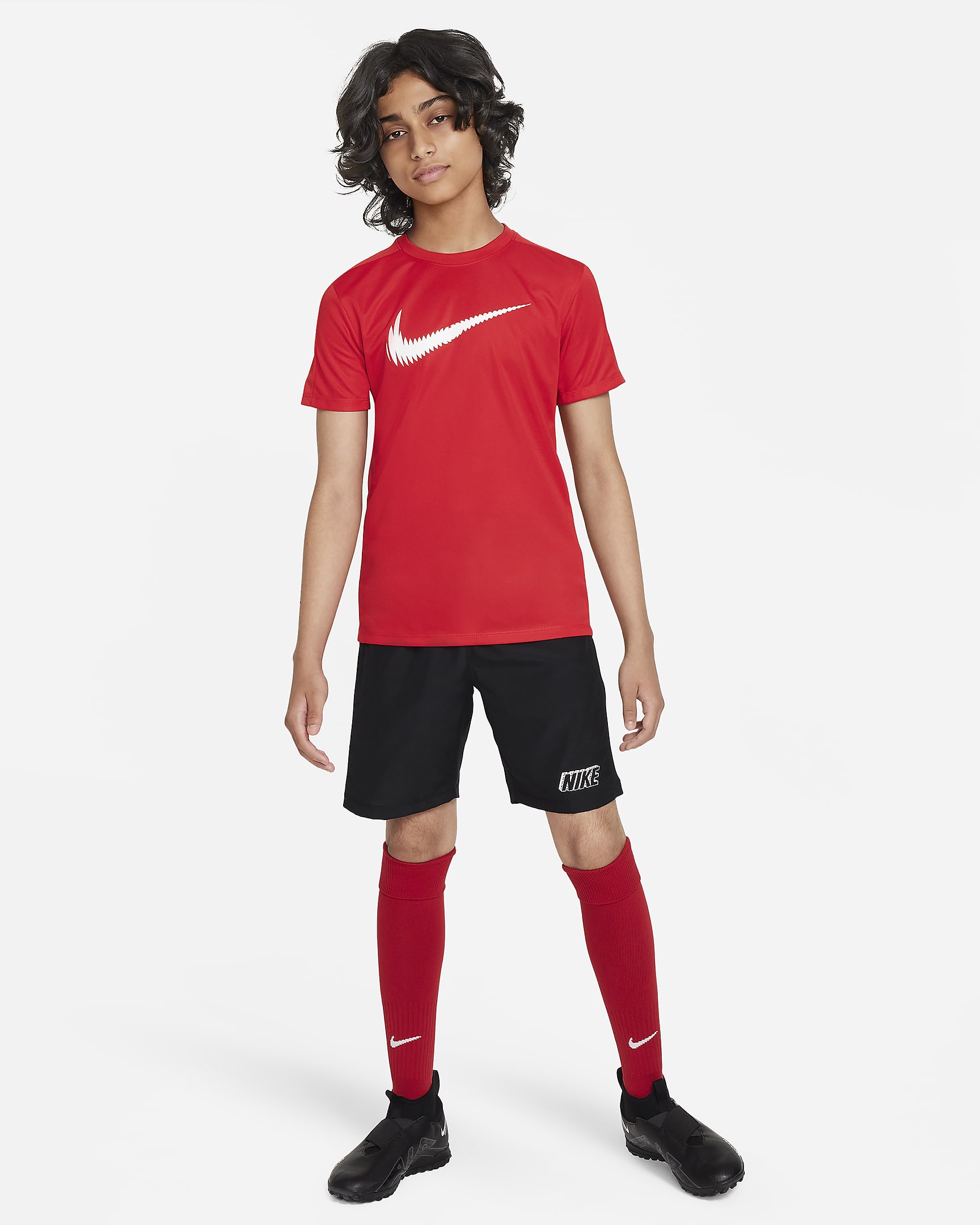 Nike Trophy23 Older Kids' Dri-FIT Short-Sleeve Top. Nike UK