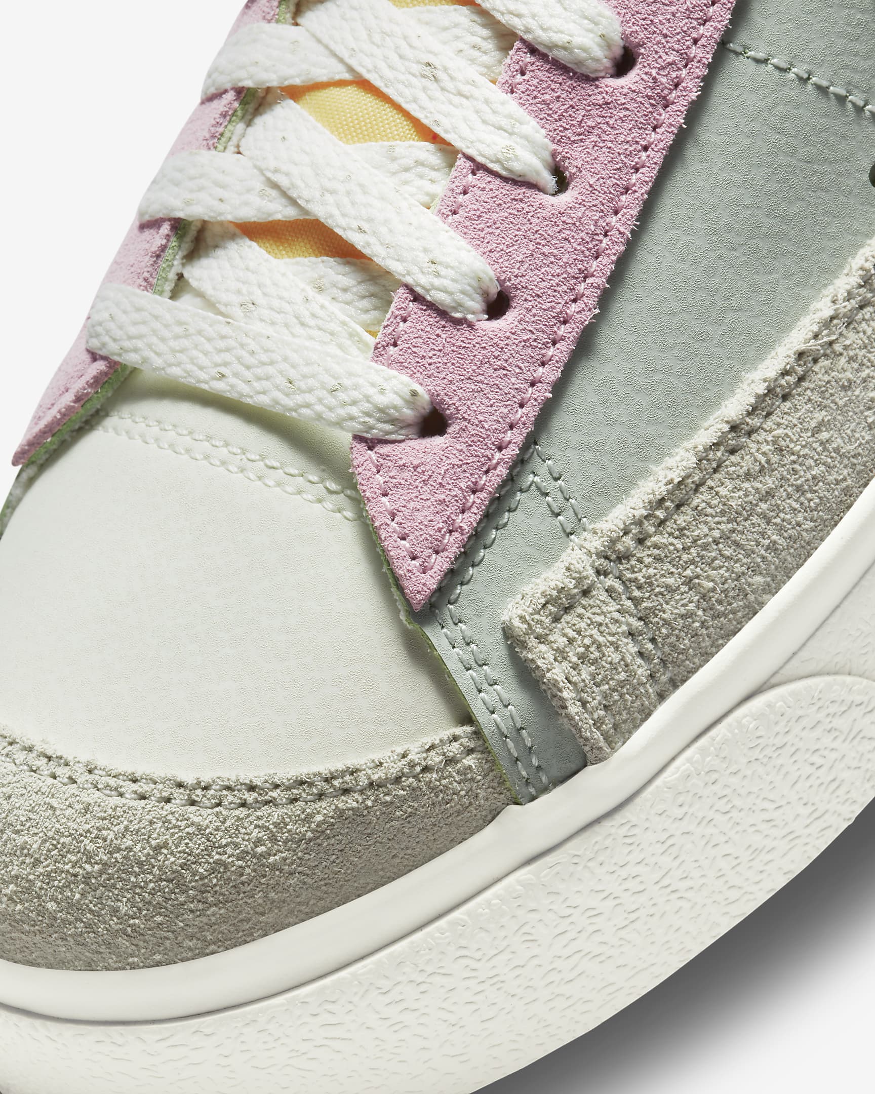 women's low top basketball shoes