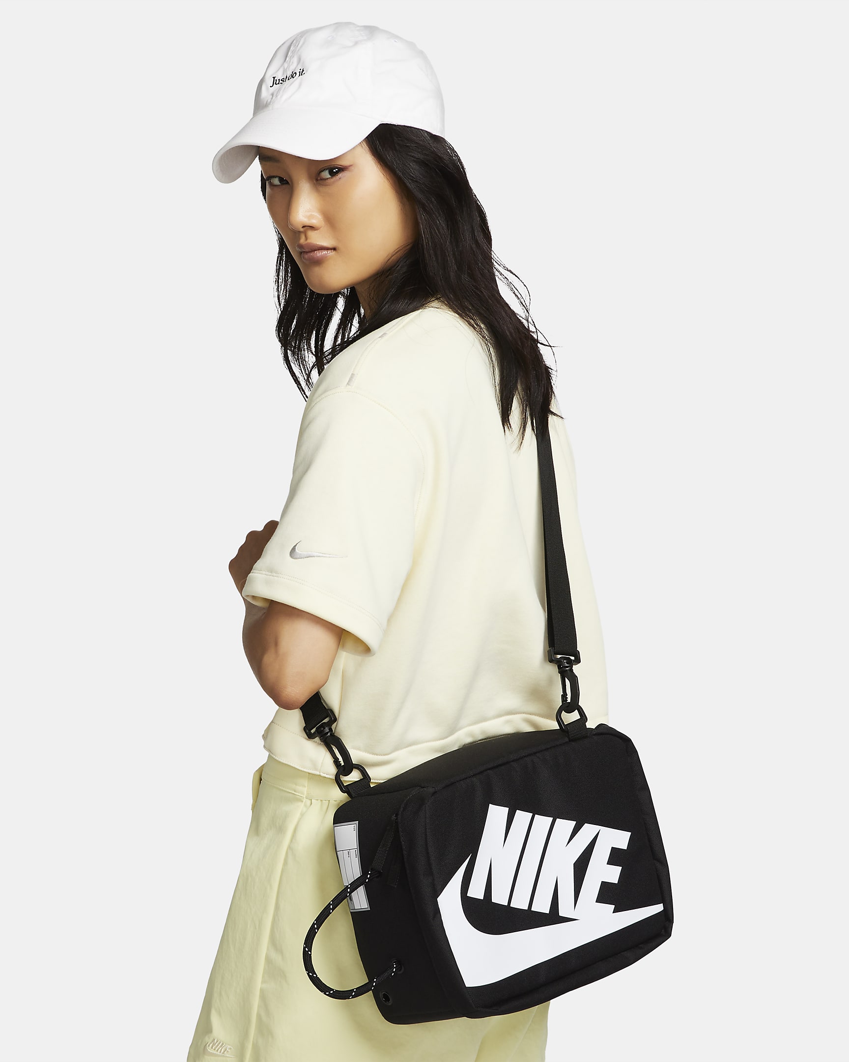 Nike Shoe Box Bag (Small, 8L) - Black/Black/White