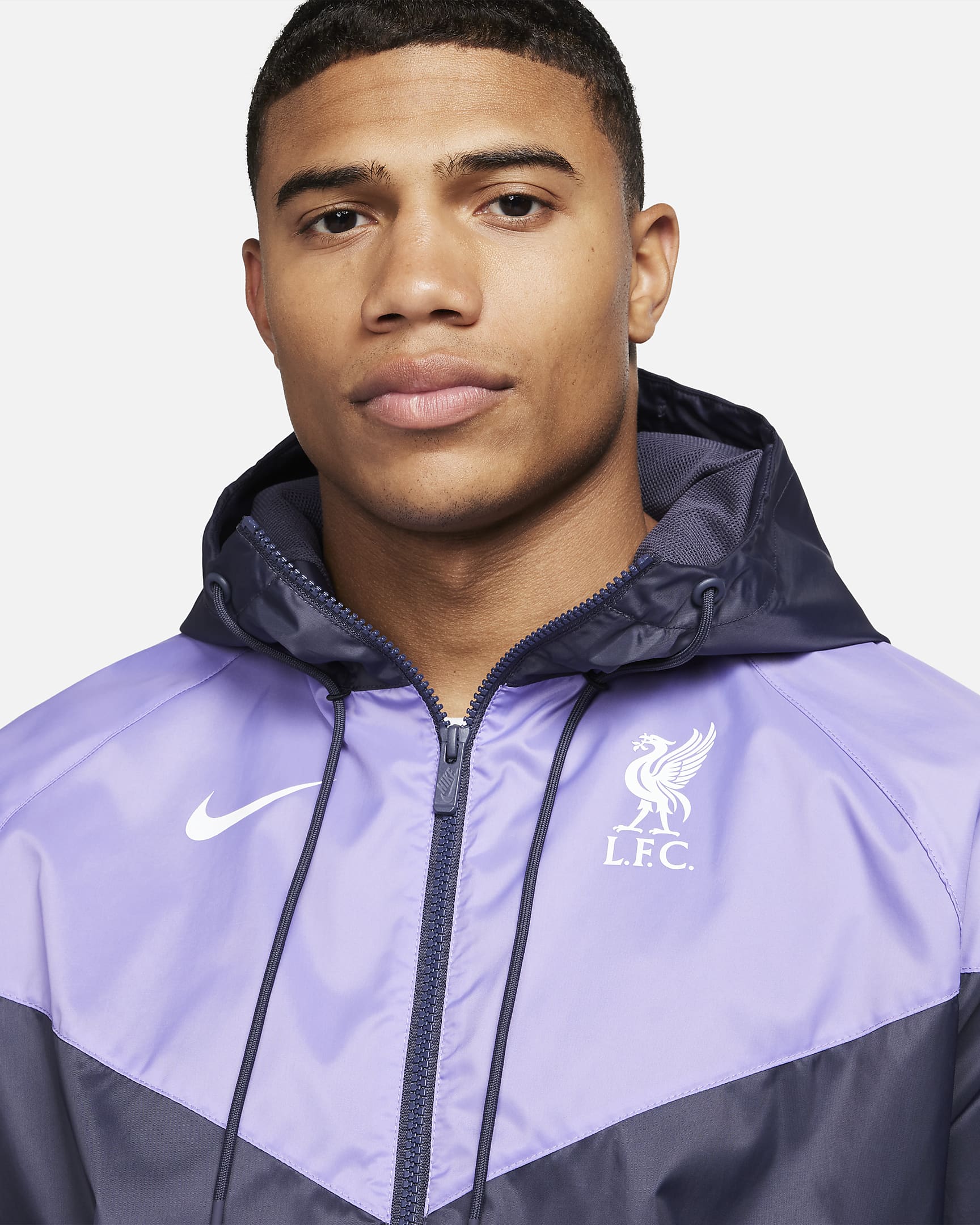 Liverpool F.C. Sport Essentials Windrunner Men's Nike Hooded Football ...