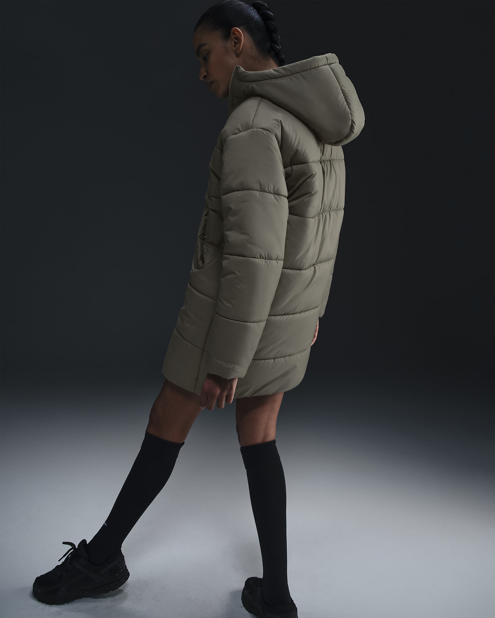 Nike Sportswear Classic Puffer Women's Therma-FIT Loose Parka - Light Army/White