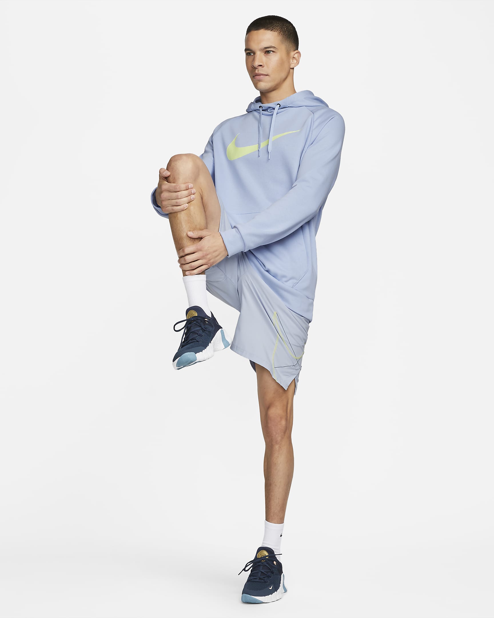 Nike Dry Graphic Dri-FIT Fitness-Pullover mit Kapuze für Herren. Nike DE
