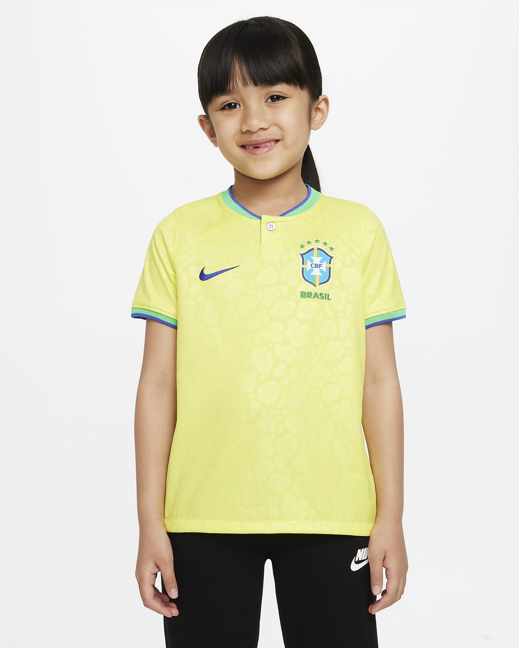 Brazil 2022/23 Home Younger Kids' Nike Dri-FIT Football Shirt - Dynamic Yellow/Green Spark/Paramount Blue/Paramount Blue