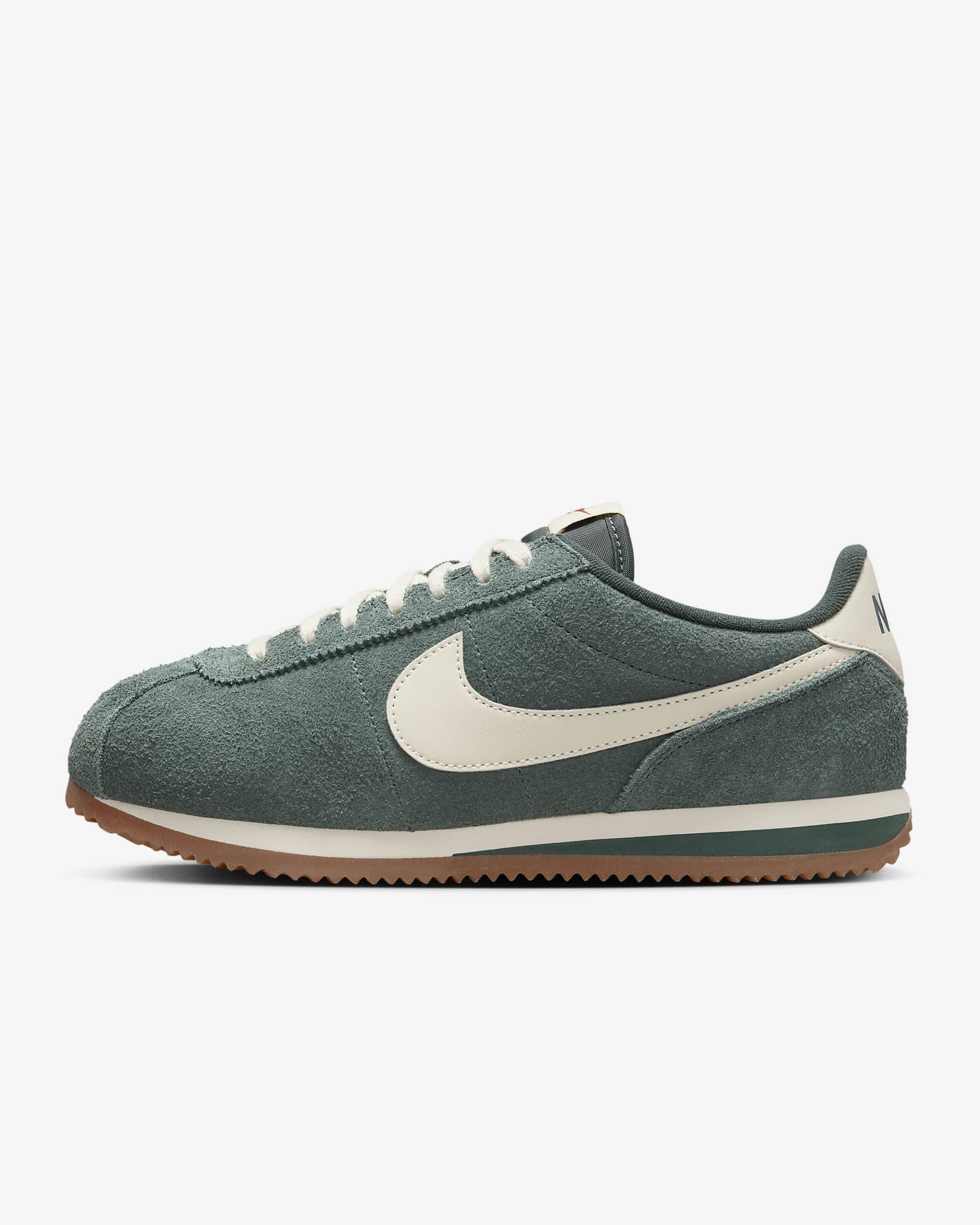 Tenis para mujer Nike Cortez Vintage Suede - Verde vintage/Marrón medio goma/Muselina