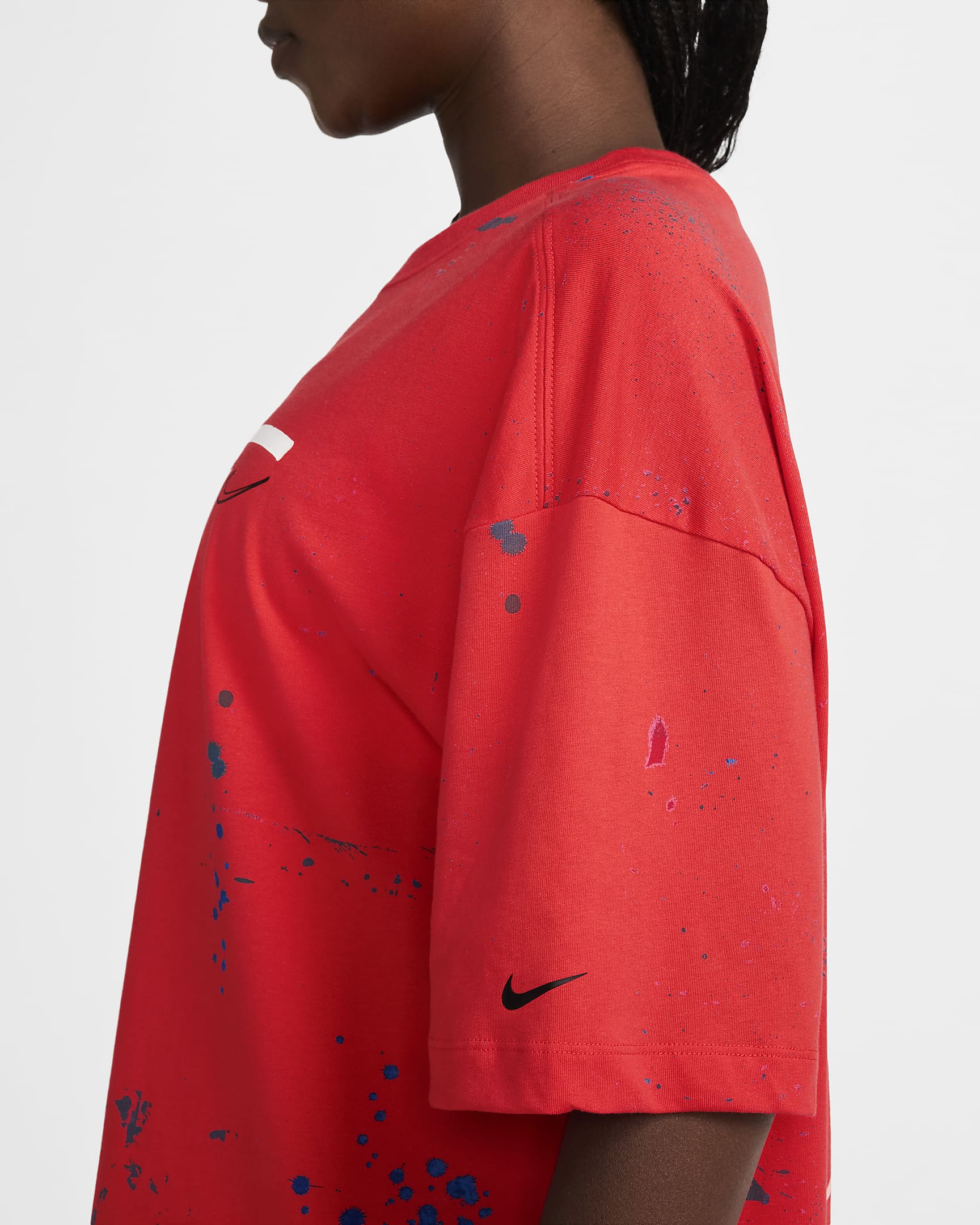 Nike Sportswear Breaking Women's Oversized Short-Sleeve T-Shirt - Light Crimson