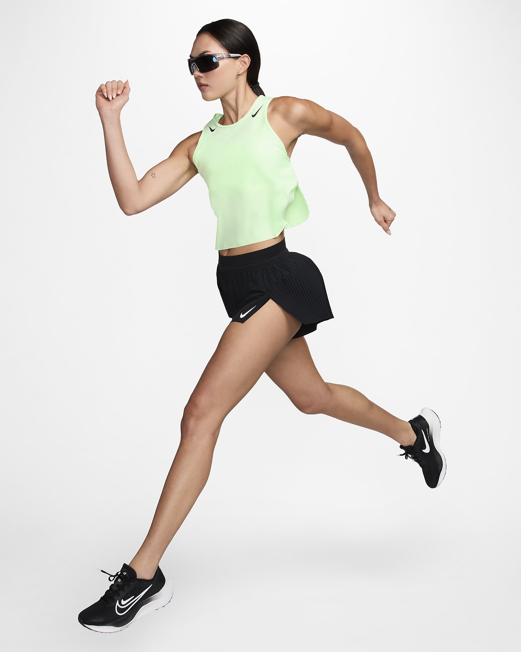 Nike AeroSwift Women's Dri-FIT ADV Cropped Running Tank Top - Vapor Green/Black