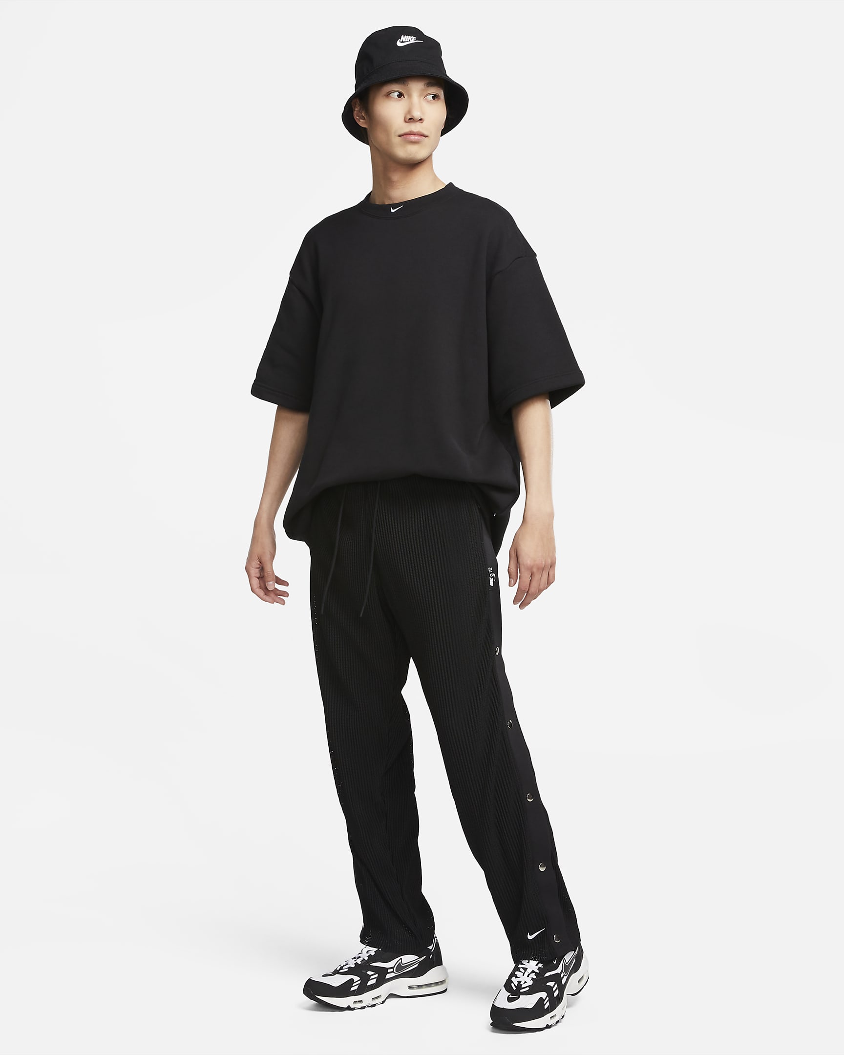 Nike Sportswear Circa Men's Tearaway Trousers. Nike MY