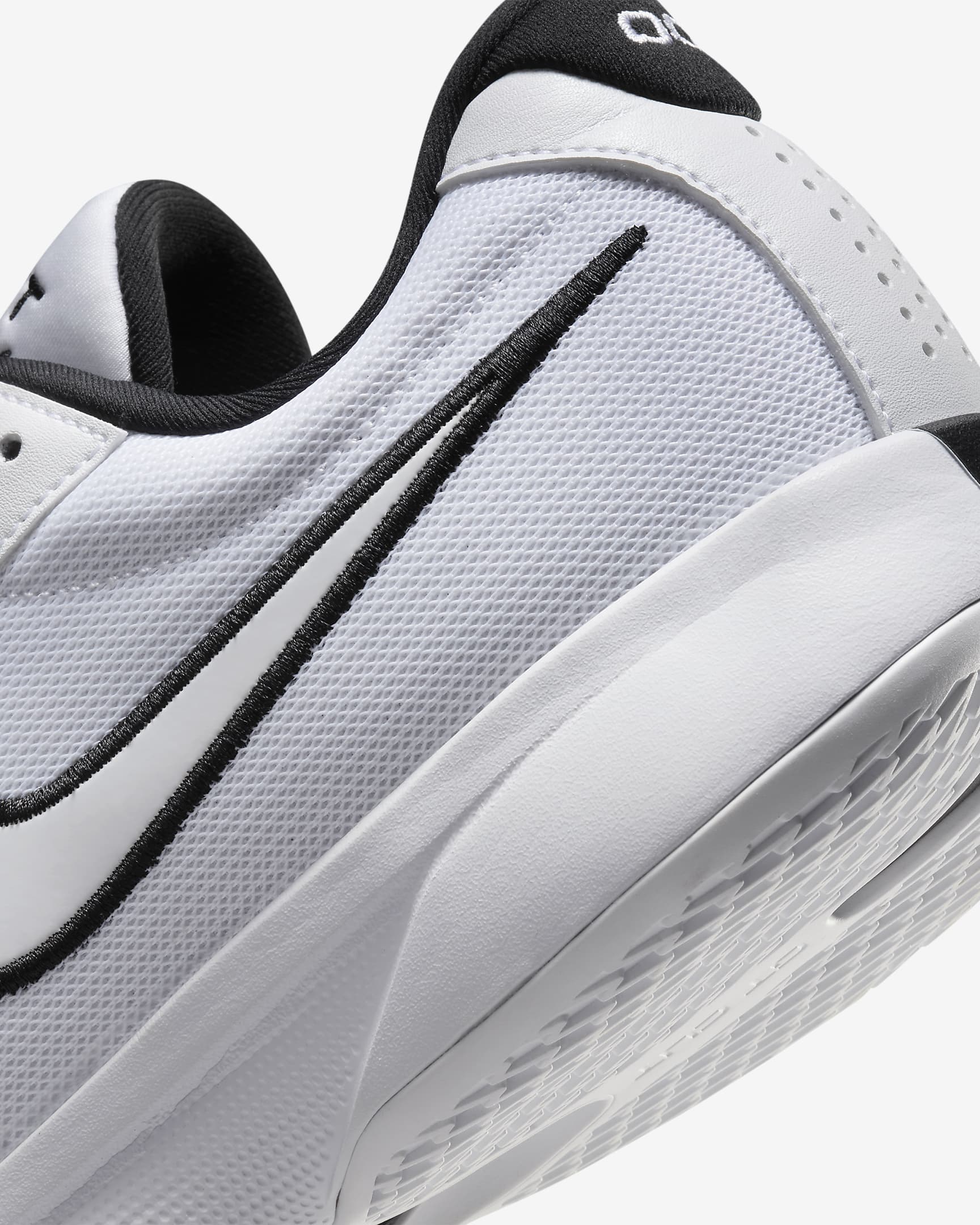 Nike G.T. Cut Academy EP Basketball Shoes - White/Black