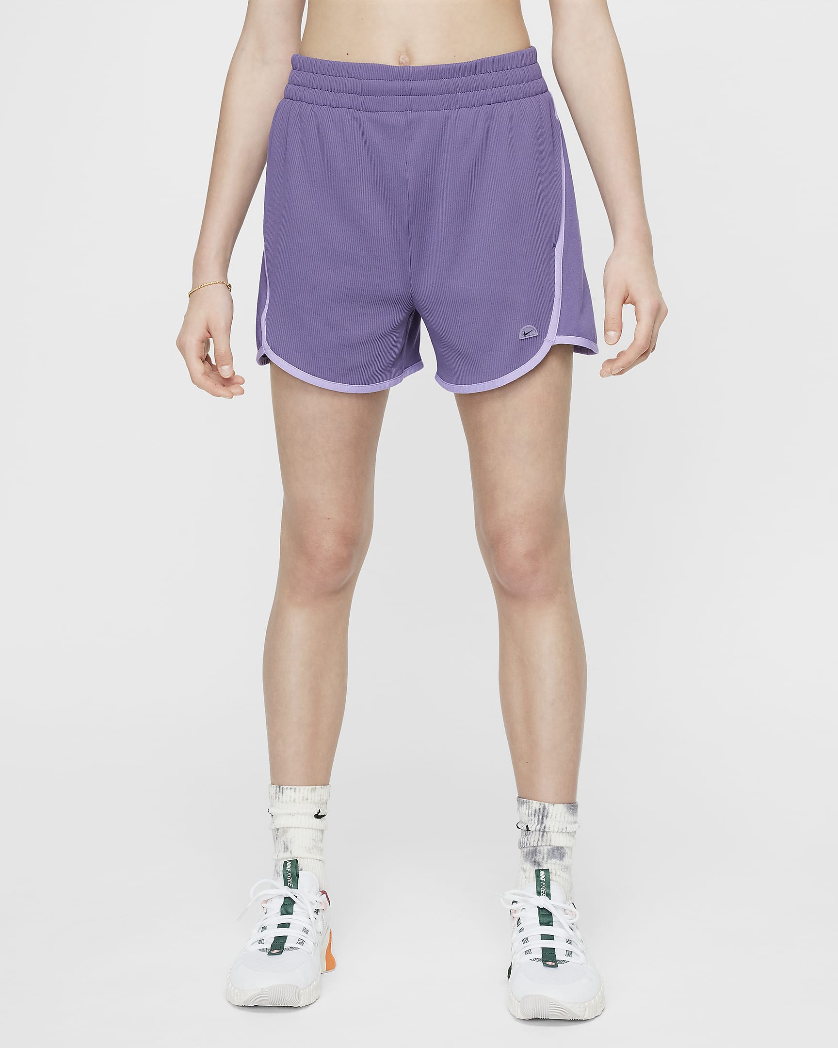 Nike Breezy Dri-FIT trainingsshorts voor meisjes - Daybreak/Hydrangeas/Zwart