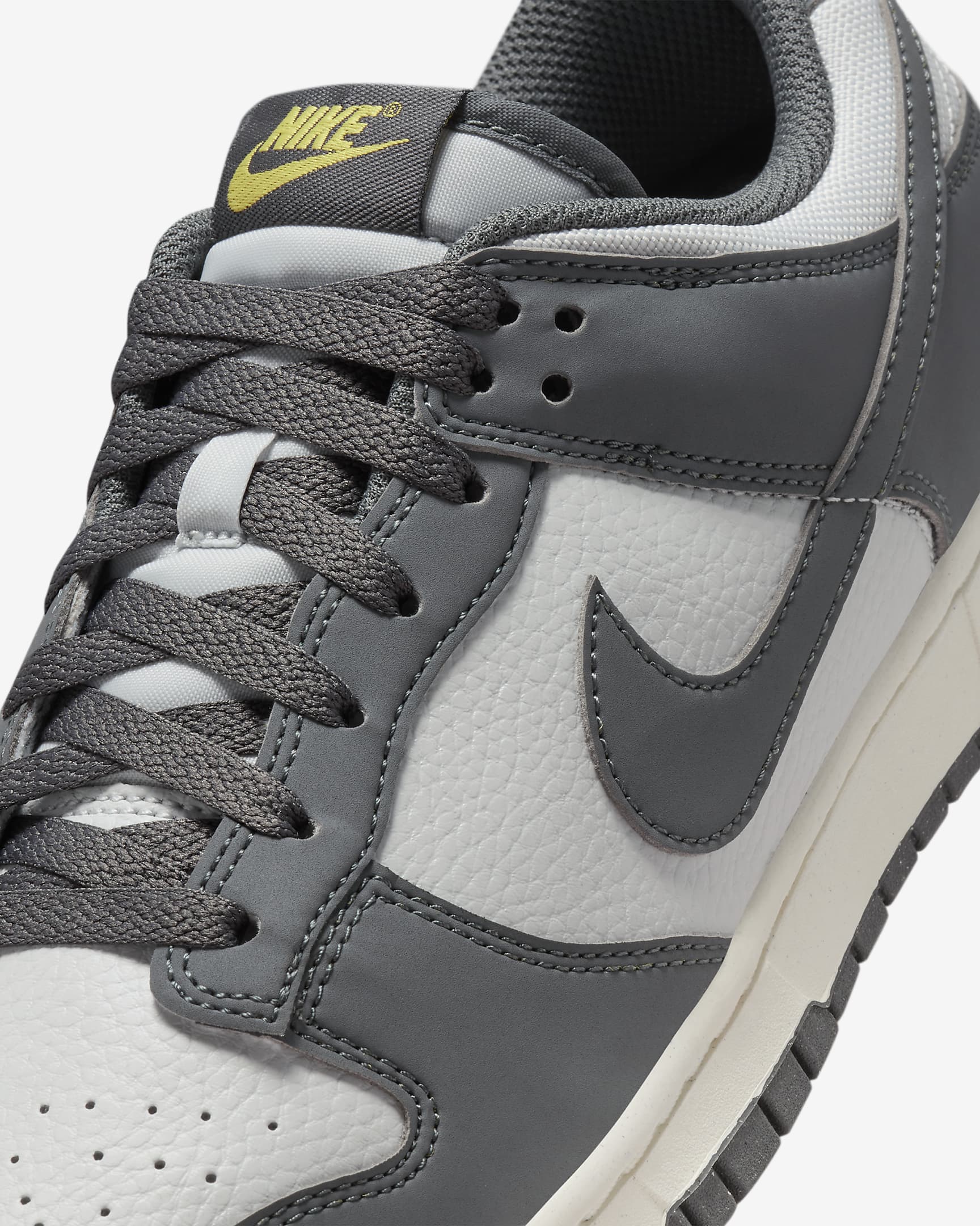 Nike Dunk Low Next Nature herenschoenen - Iron Grey/Coconut Milk/Lightning/Photon Dust