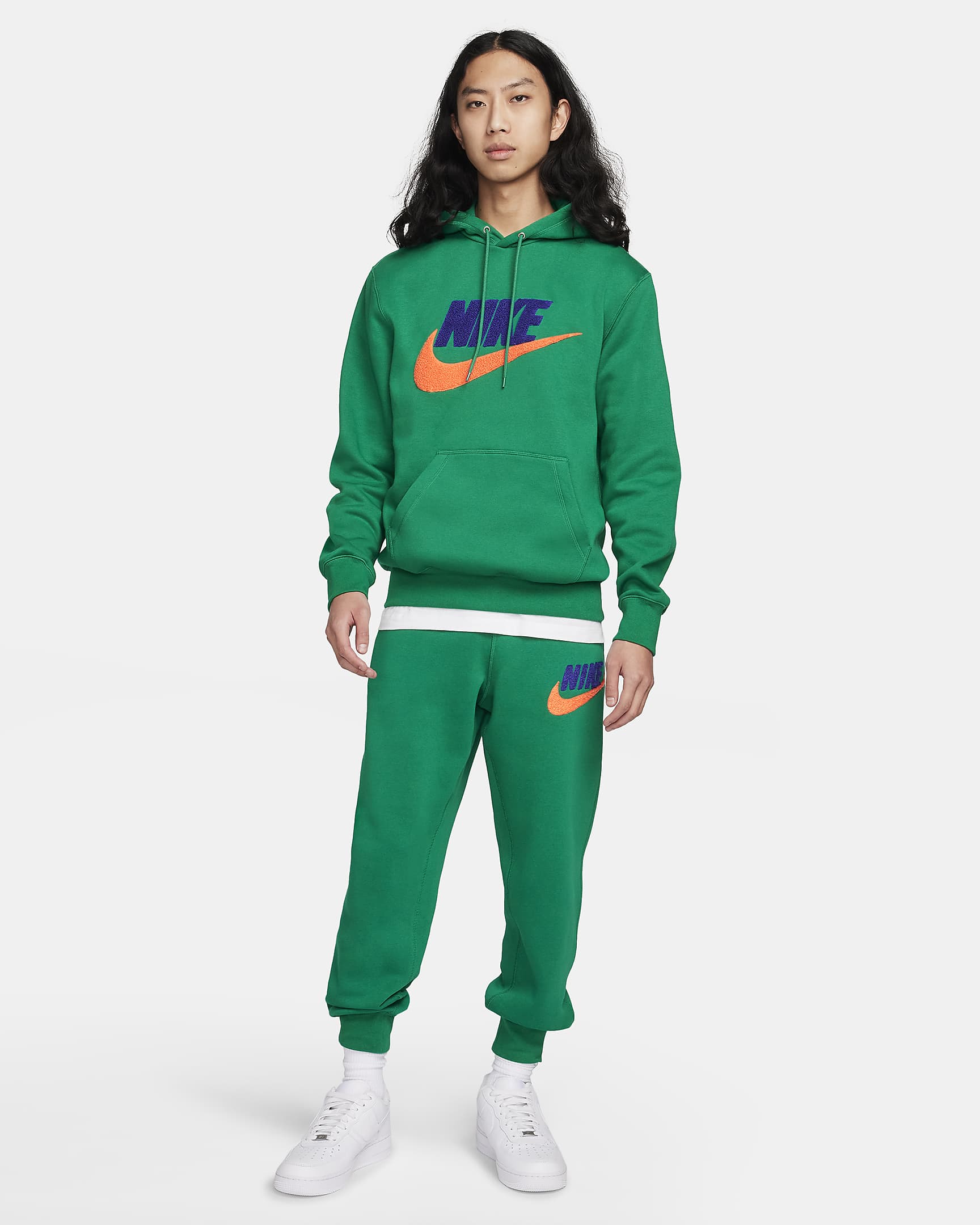 Nike Club Fleece Men's Pullover Hoodie - Malachite/Malachite/Safety Orange