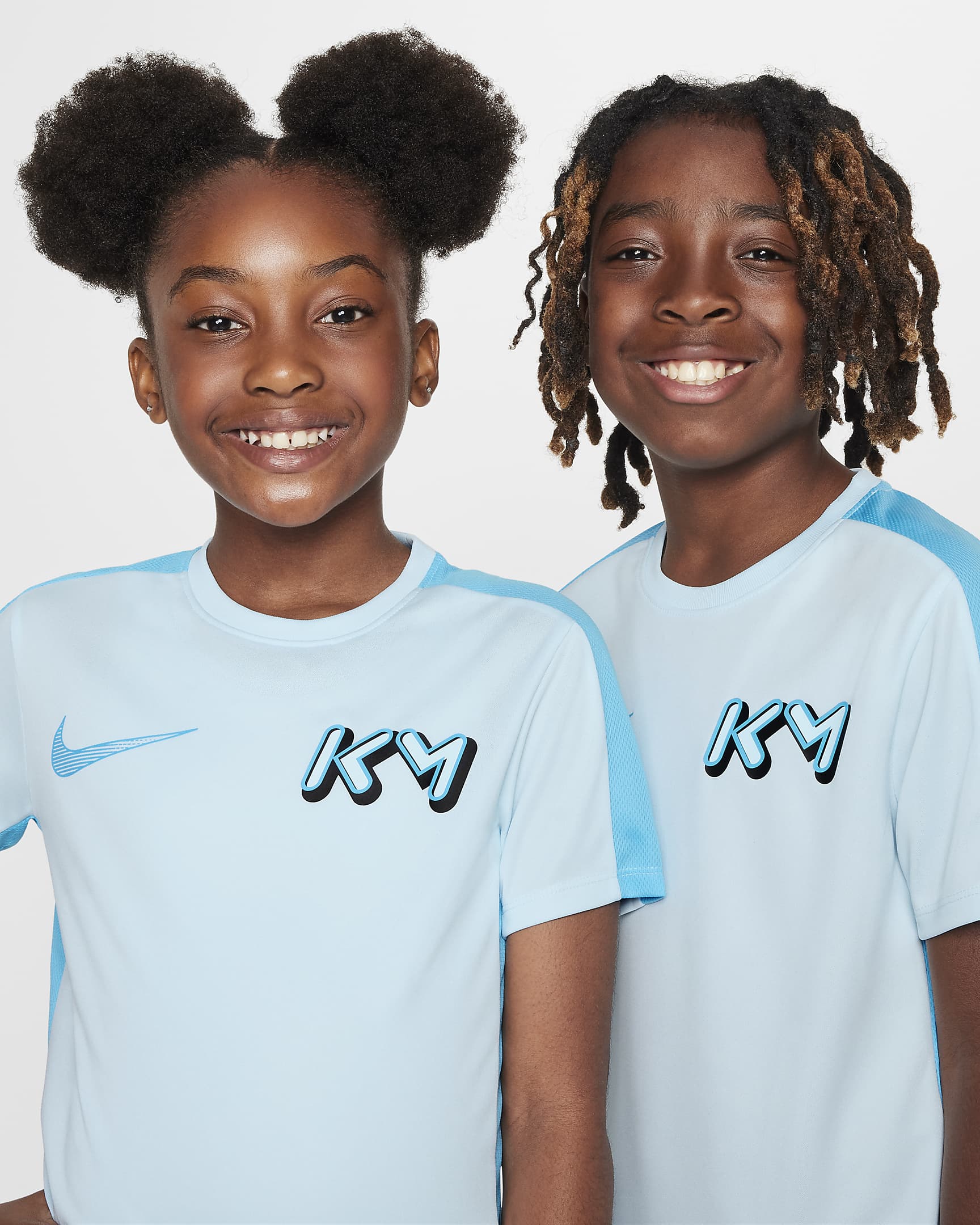 Kylian Mbappé Dri-FIT Academy23 voetbaltop voor kids - Glacier Blue/Baltic Blue