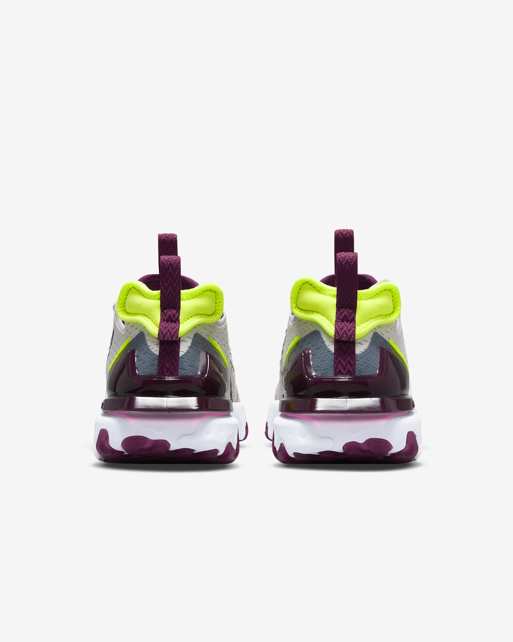 Nike React Vision Women's Shoe. Nike AT