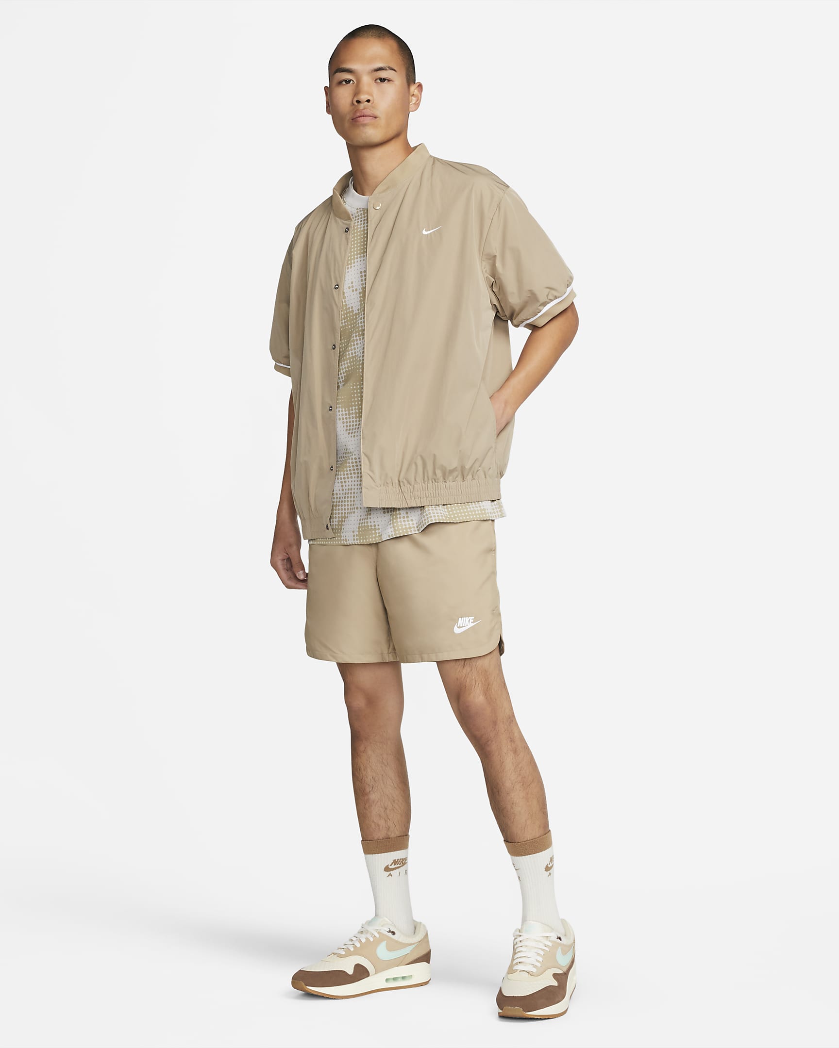 Nike Sportswear Sport Essentials Men's Woven Lined Flow Shorts - Khaki/White