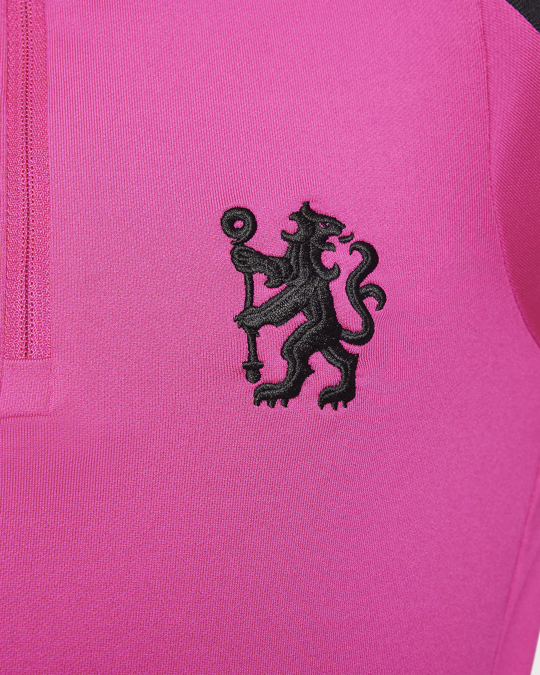 Chelsea F.C. Strike Third Nike Dri-FIT-fodboldtræningstrøje til større børn - Pink Prime/sort