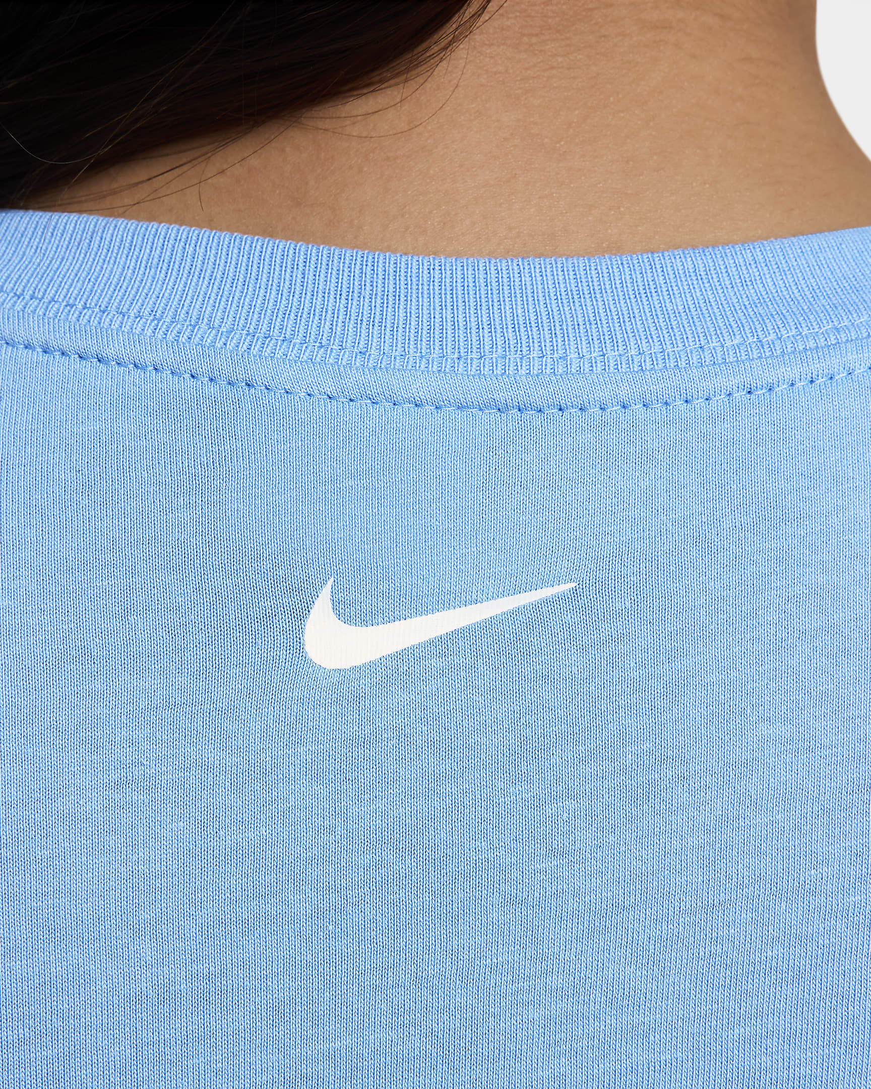 Nike Sportswear Women's Cropped T-Shirt - University Blue/Sail