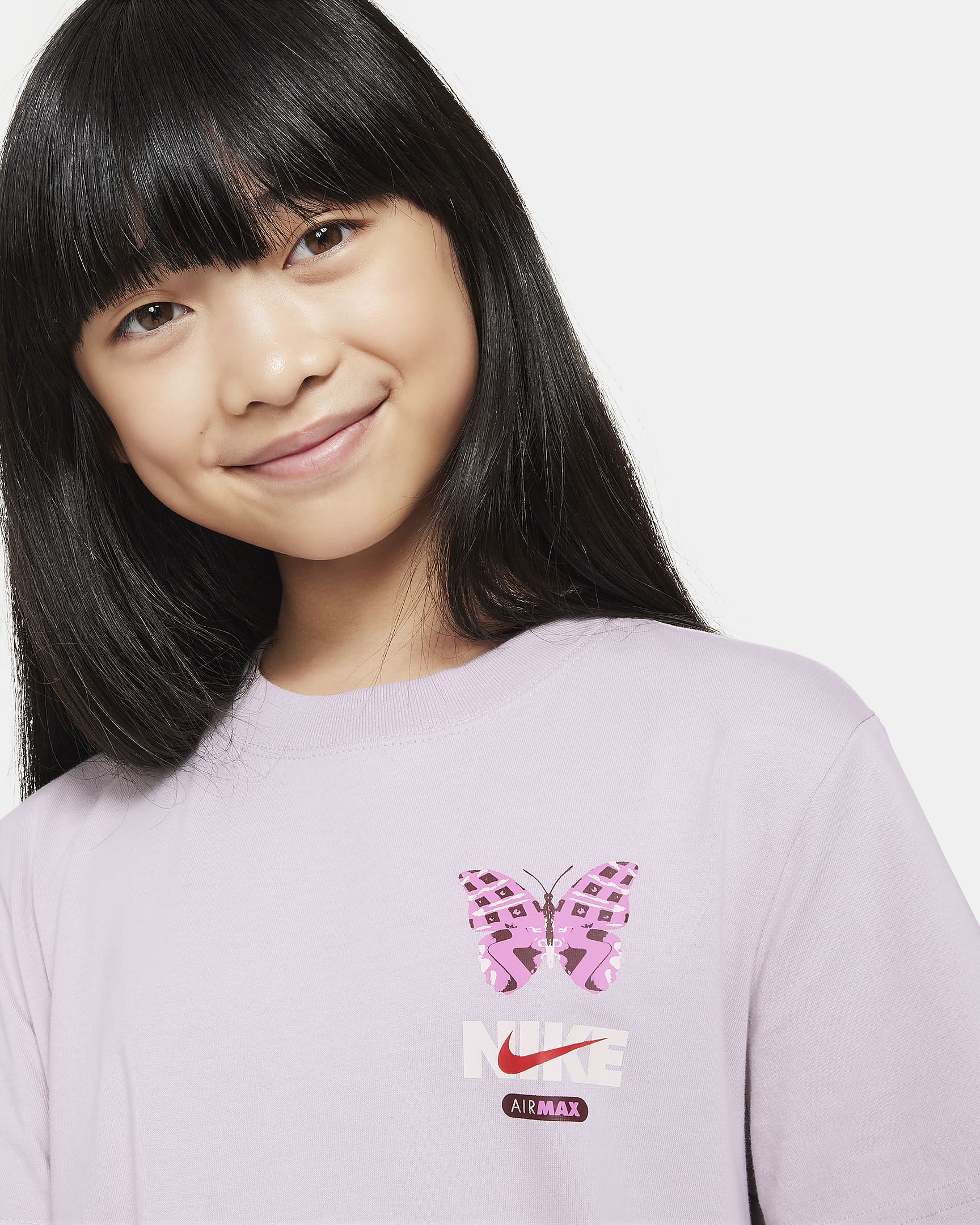 Nike Sportswear Older Kids' (Girls') T-Shirt. Nike ID