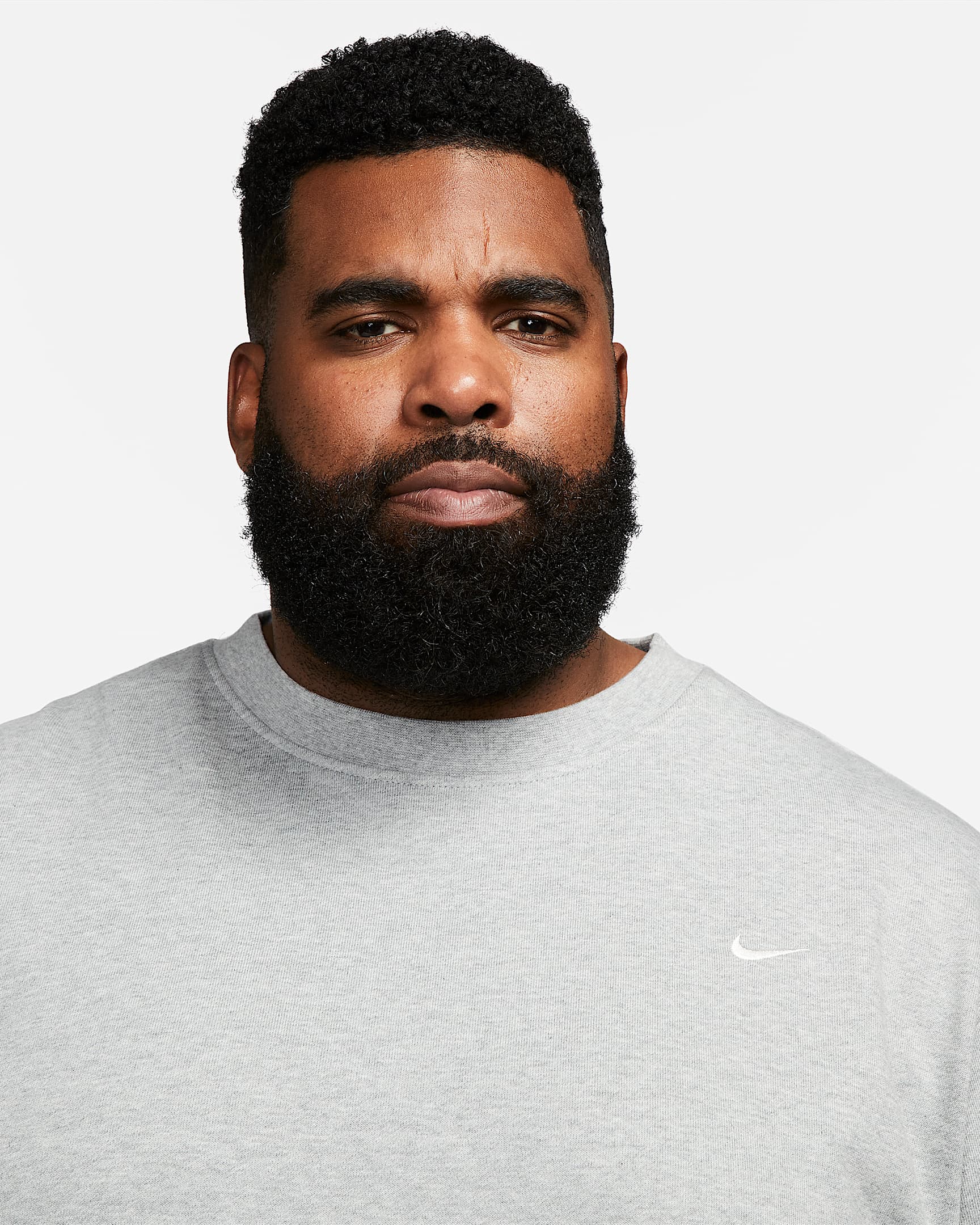 Nike Standard Issue Men's DriFIT Crew Basketball Top. Nike BE