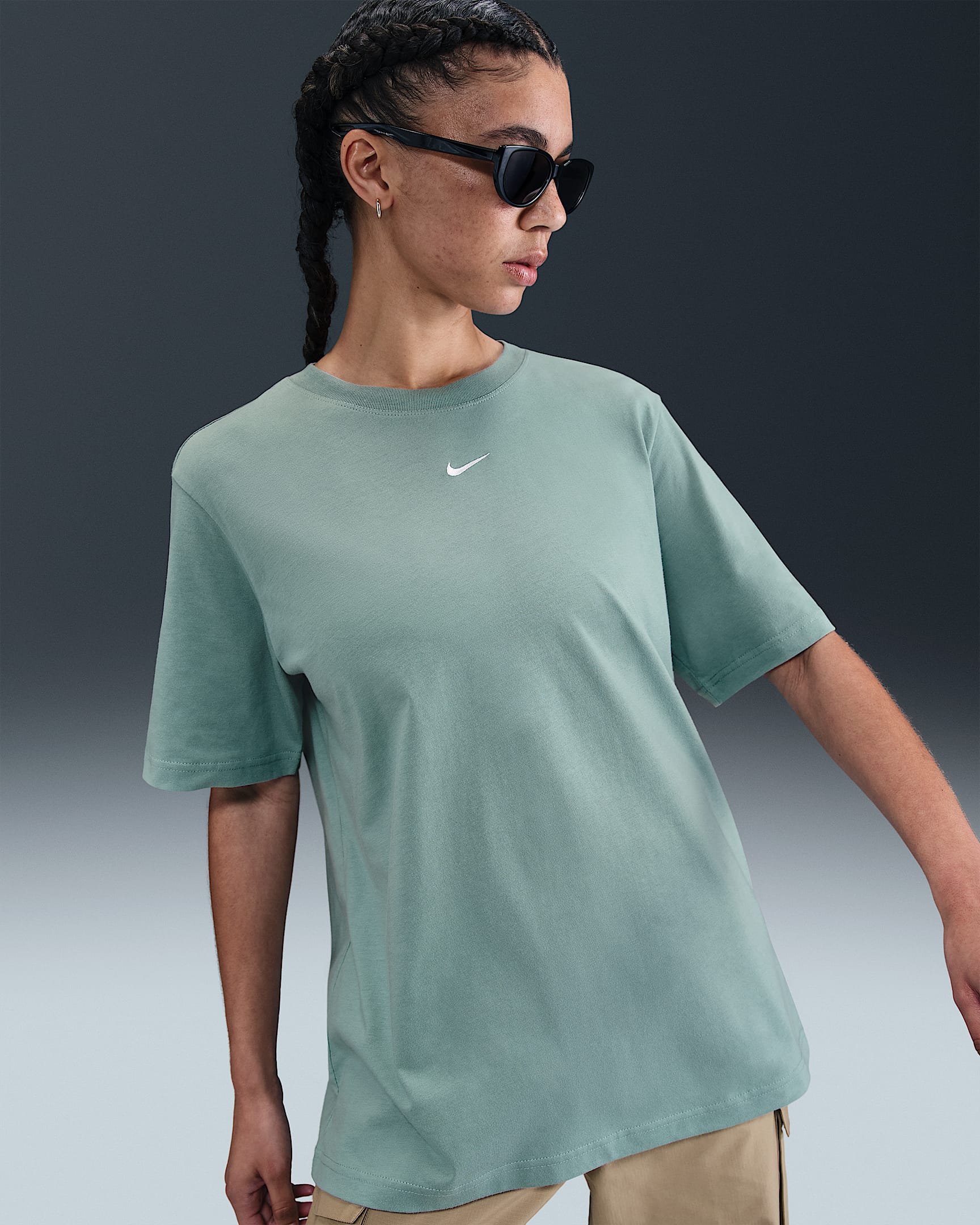 Nike Sportswear Essential Women's T-Shirt - Cannon