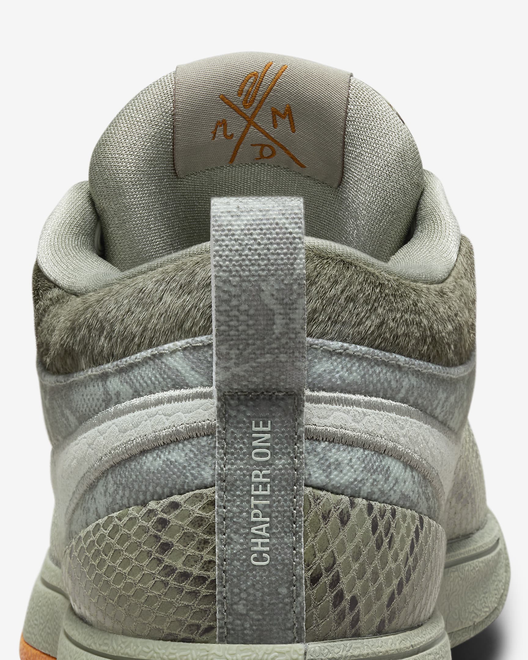 Book 1 'Hike' Basketball Shoes. Nike IE