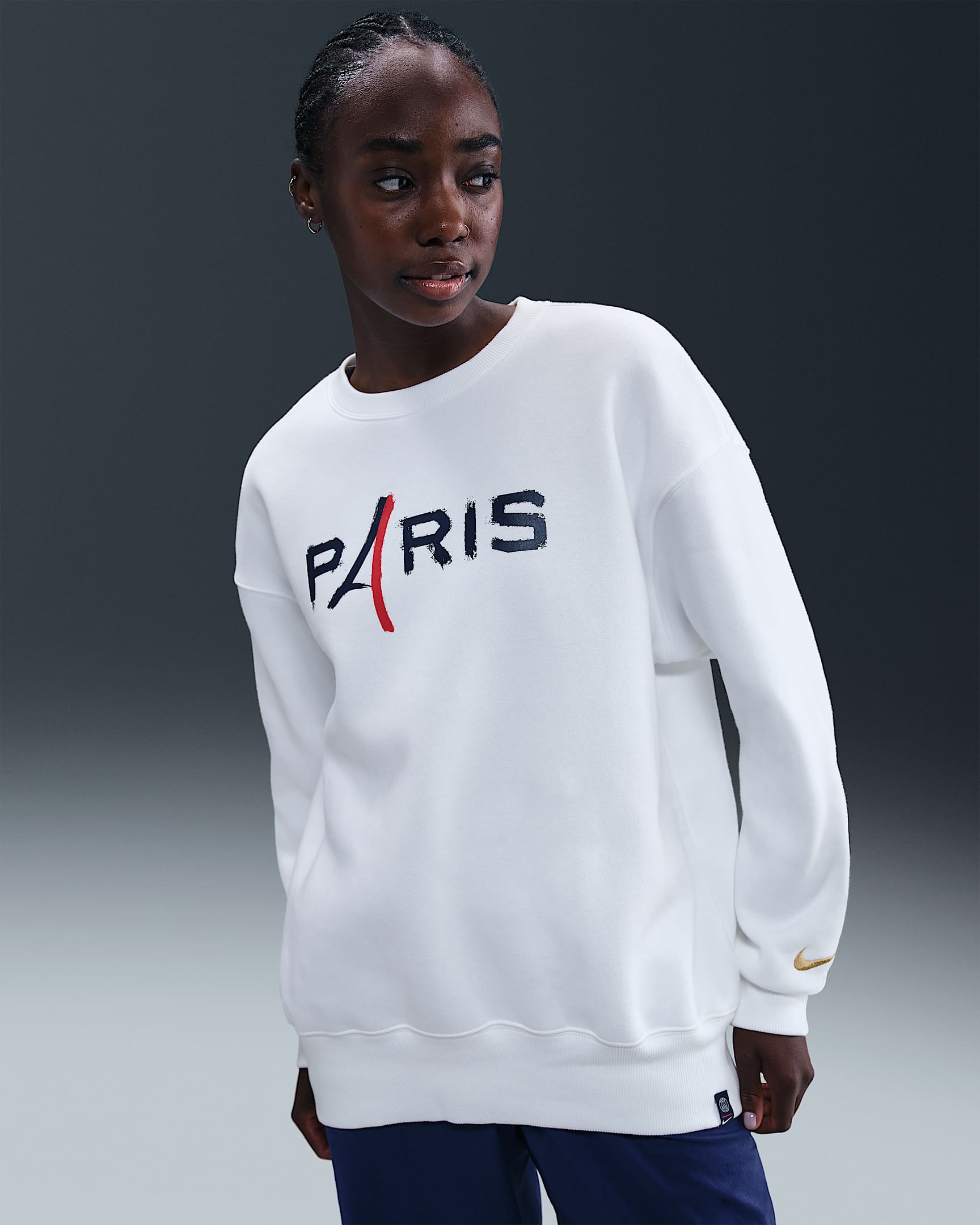Paris Saint-Germain Phoenix Fleece Women's Nike Football Oversized Crew-Neck Sweatshirt - White/Metallic Gold