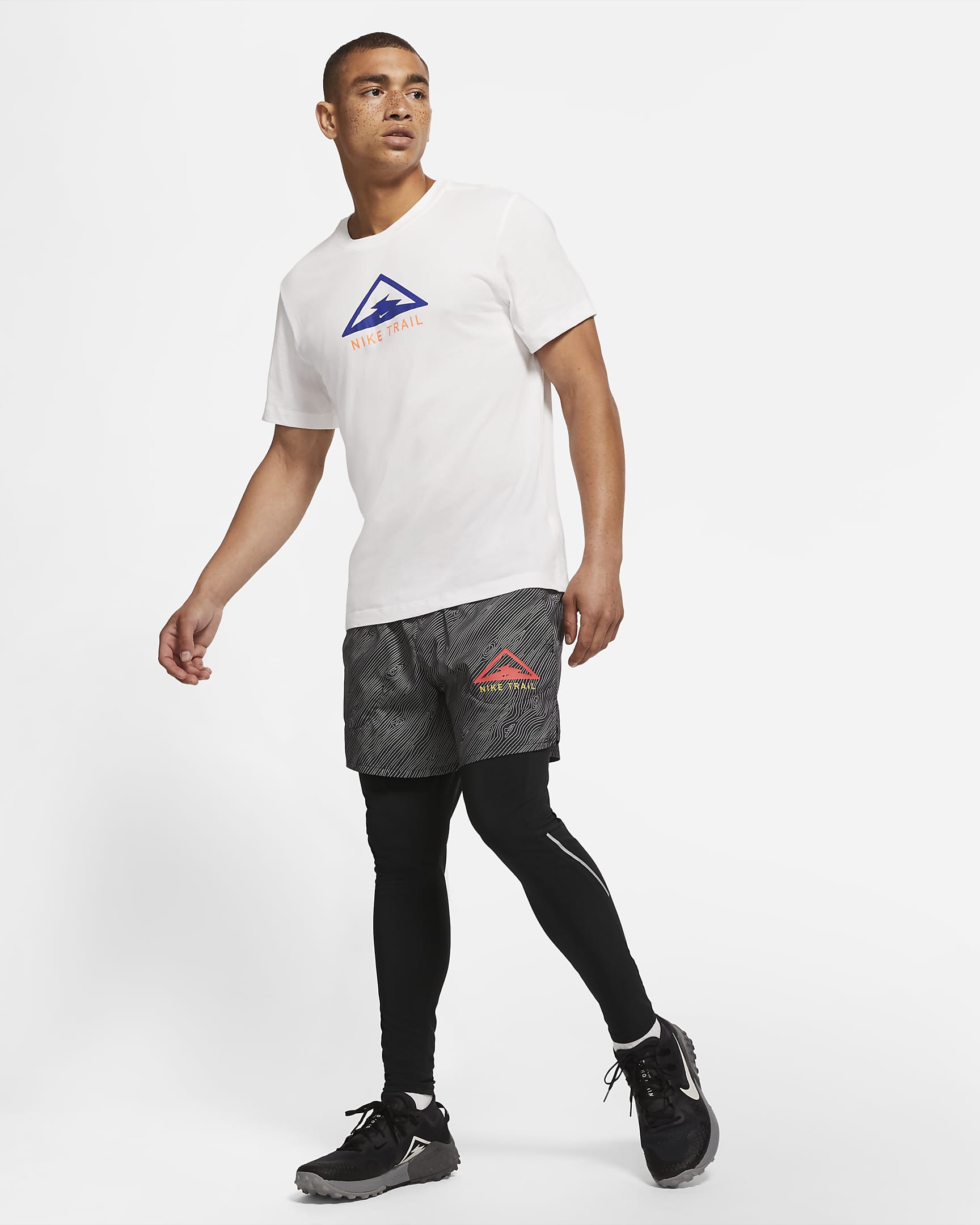 Nike Dri-FIT Trail Men's Trail Running T-Shirt. Nike CH