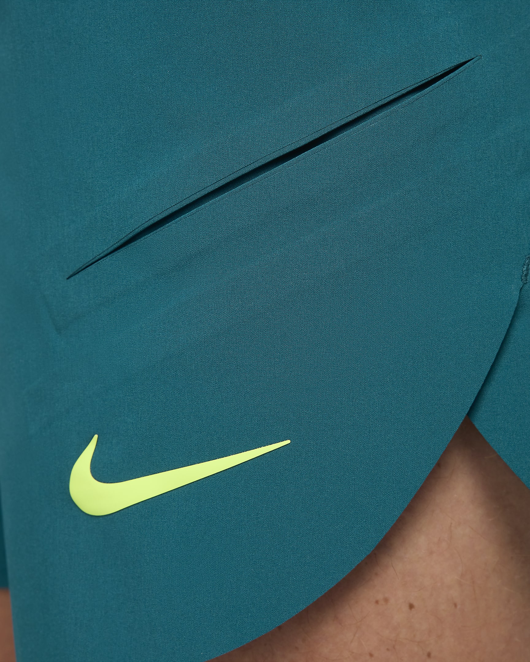 Rafa Nike Dri-FIT ADV Tennisshorts voor heren (18 cm) - Geode Teal/Volt