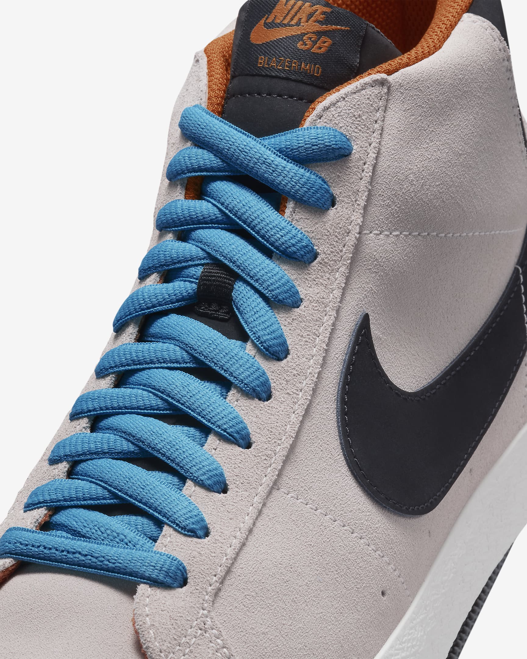 Nike SB Zoom Blazer Mid Electric Skate Shoes - Phantom/Monarch/Summit White/Black