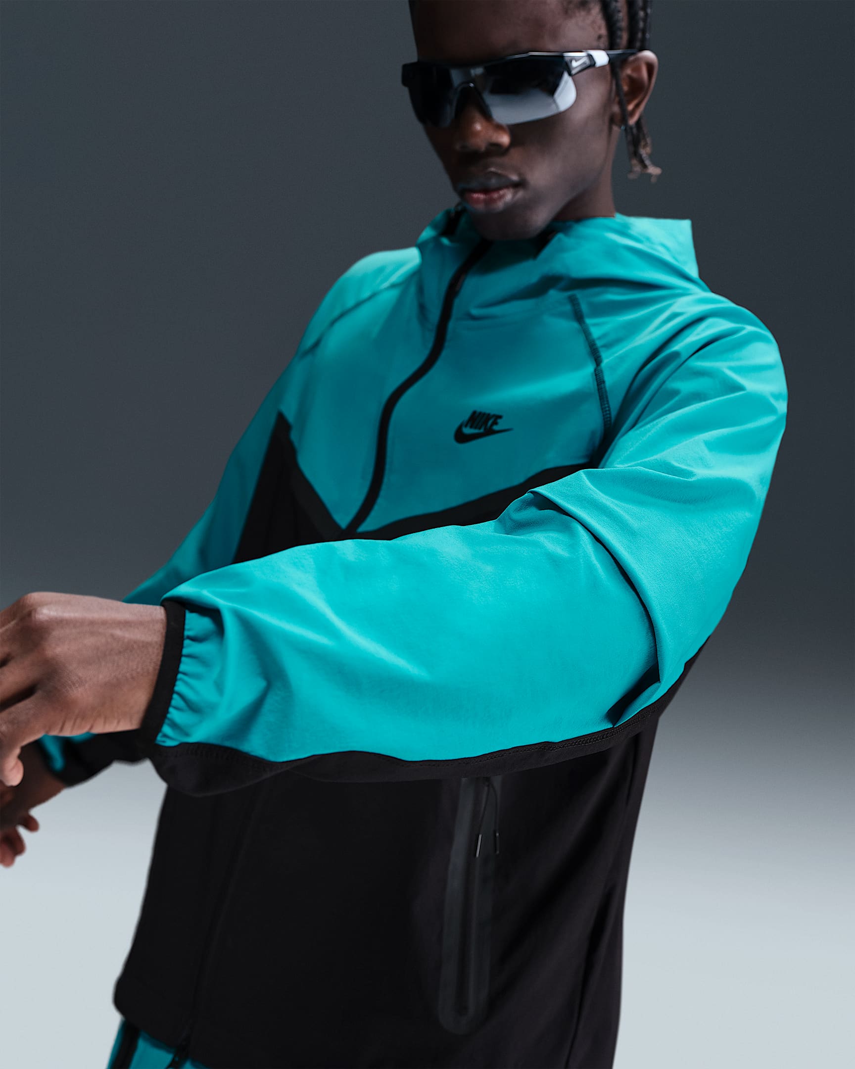 Giacca in tessuto Nike Tech – Uomo - Dusty Cactus/Nero/Nero
