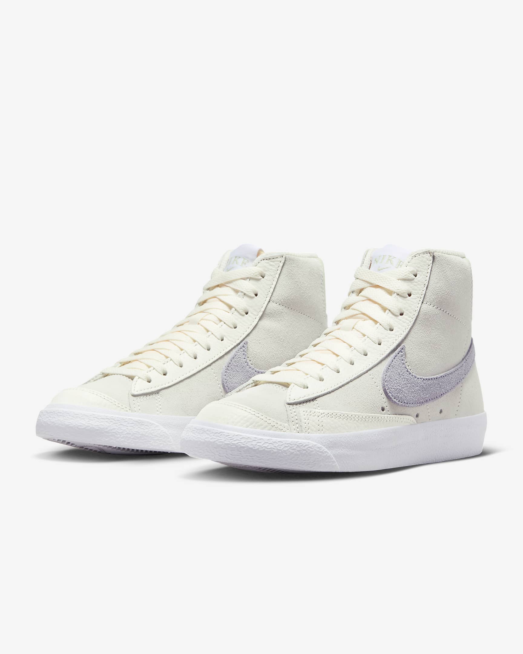 Nike Blazer Mid '77 Women's Shoes. Nike AU