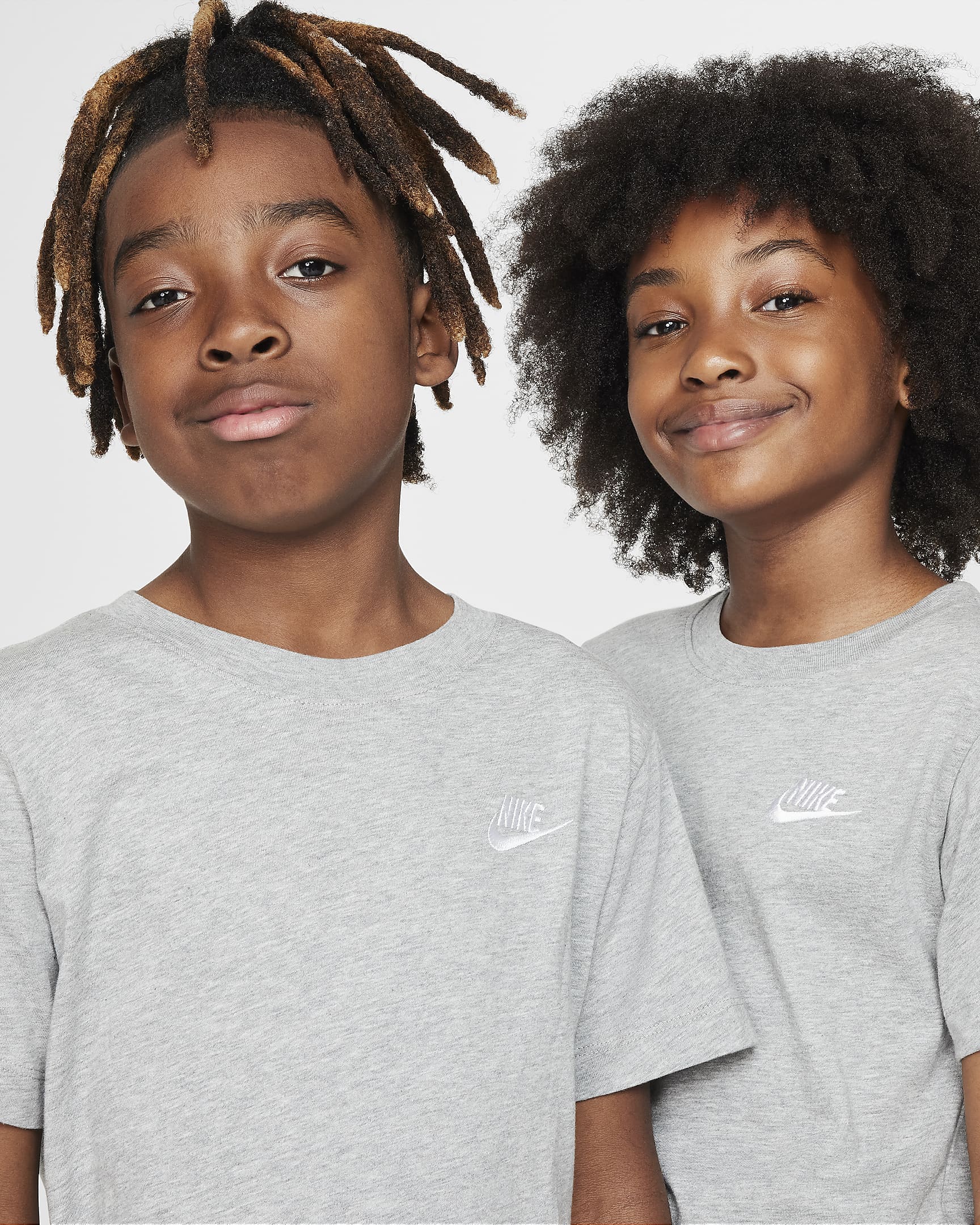 Playera para niños talla grande Nike Sportswear - Gris oscuro jaspeado