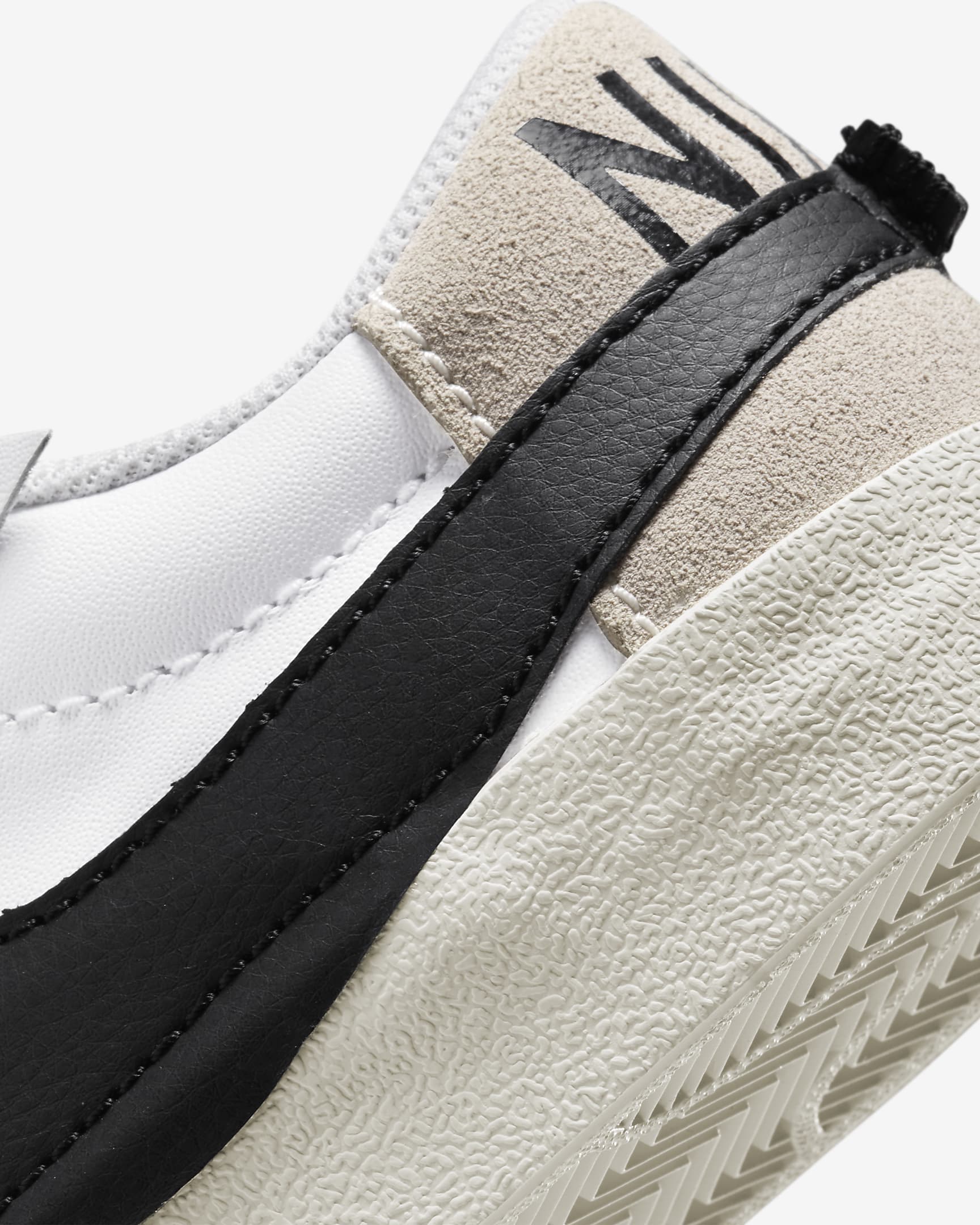 Chaussure Nike Blazer Low '77 Jumbo pour Femme - Blanc/Blanc/Sail/Noir