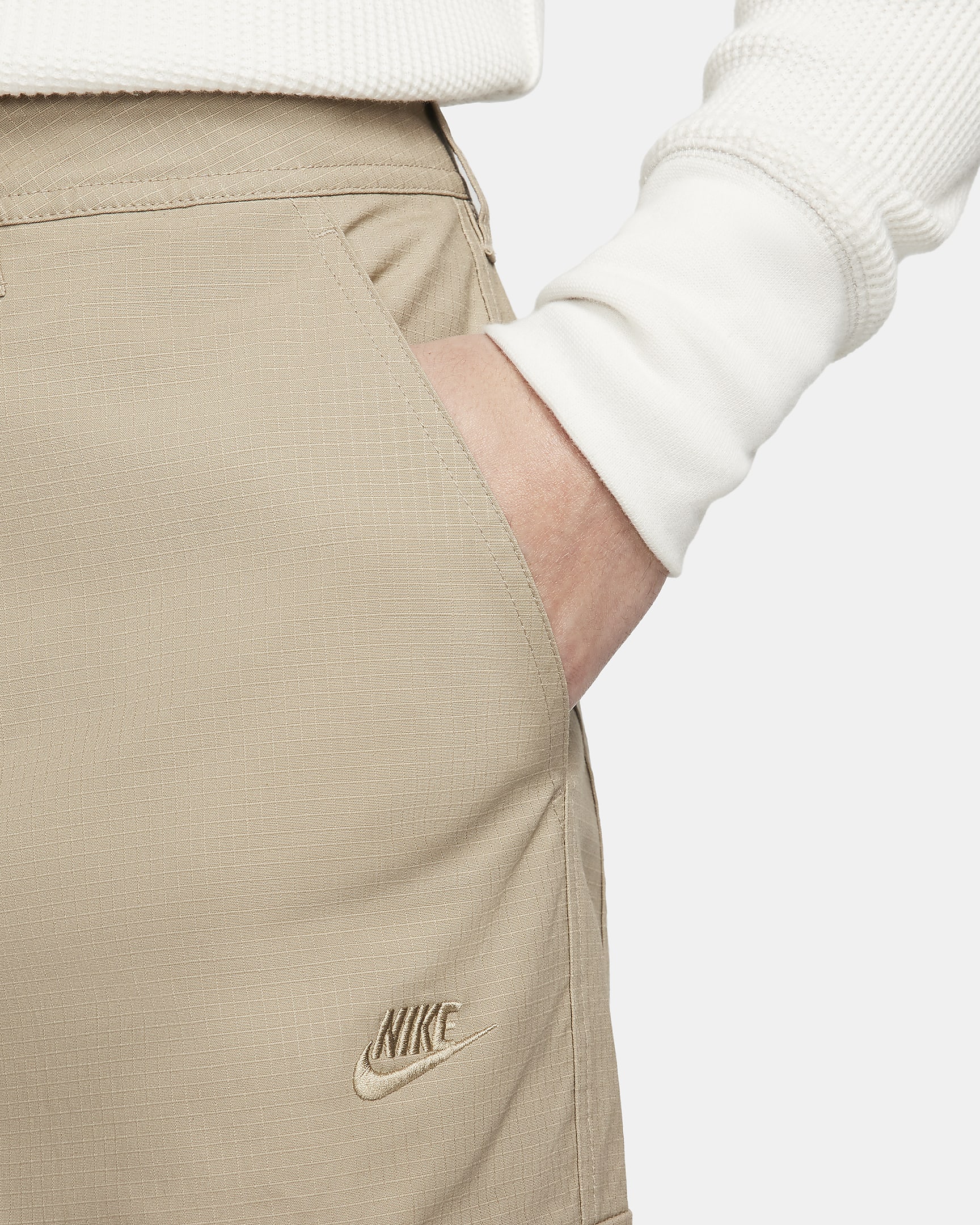 Nike Club Men's Cargo Trousers. Nike IN