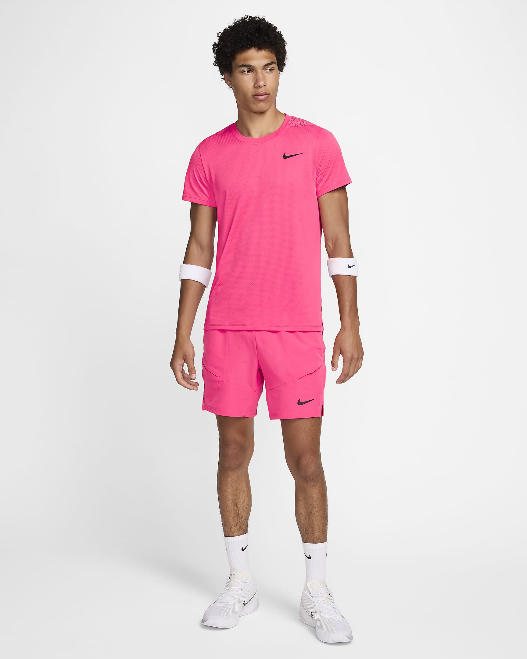 NikeCourt Slam Camiseta de tenis Dri-FIT - Hombre - Aster Pink/Negro