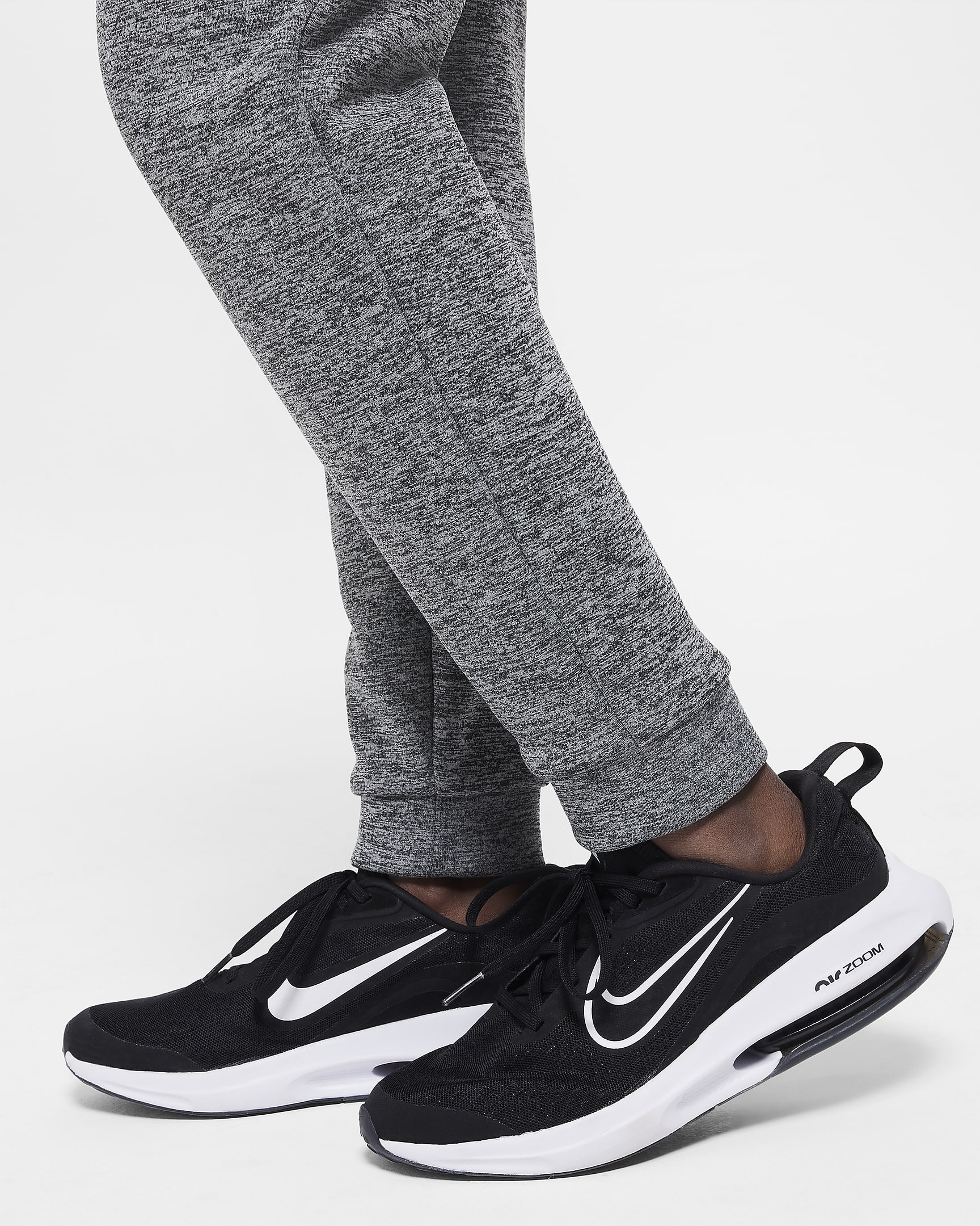 Nike Multi Stain Repel Older Kids' Therma-FIT Joggers - Black/Light Smoke Grey/Heather/White