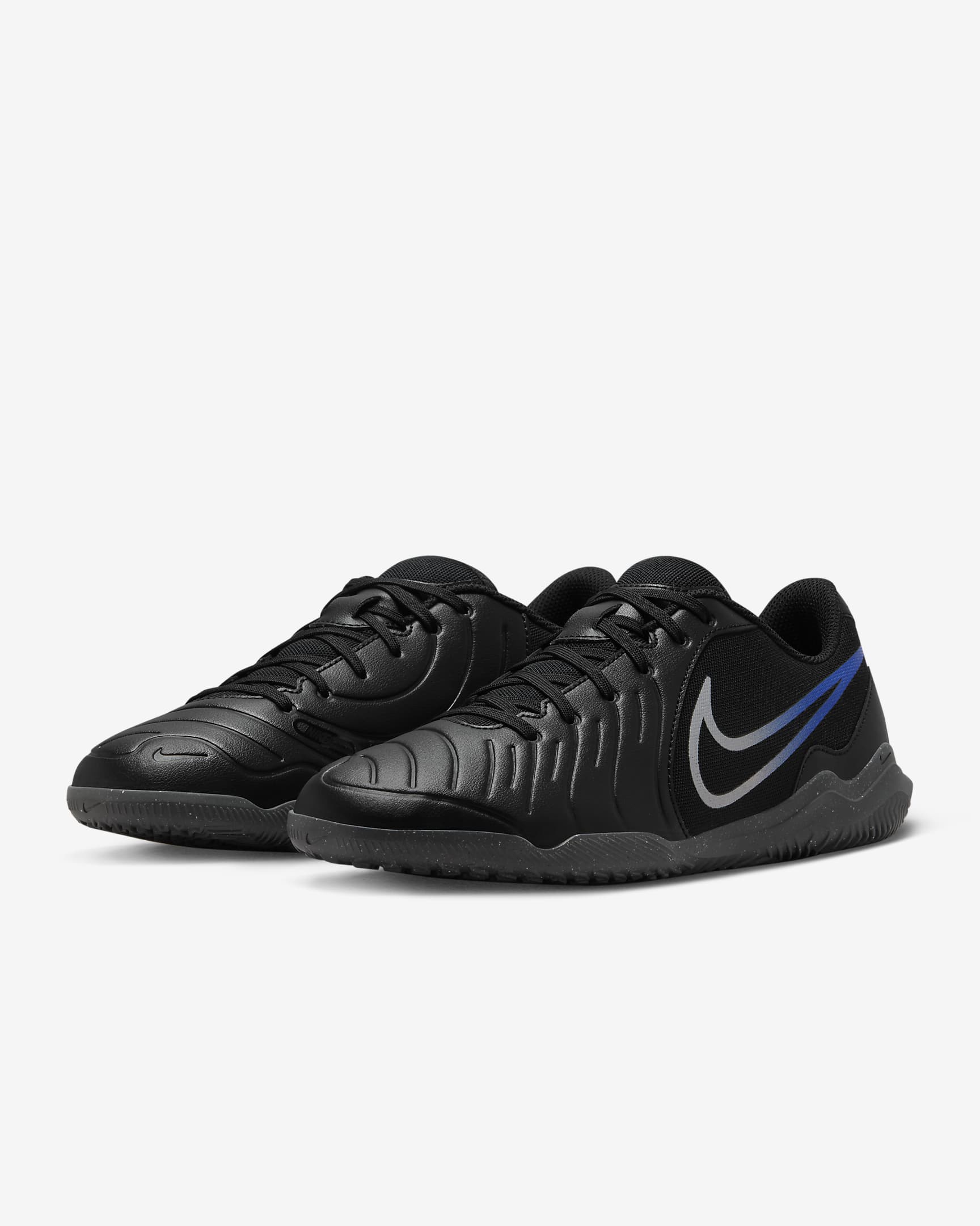 Nike Tiempo Legend 10 Club Indoor Court LowTop Football Shoes. Nike HR