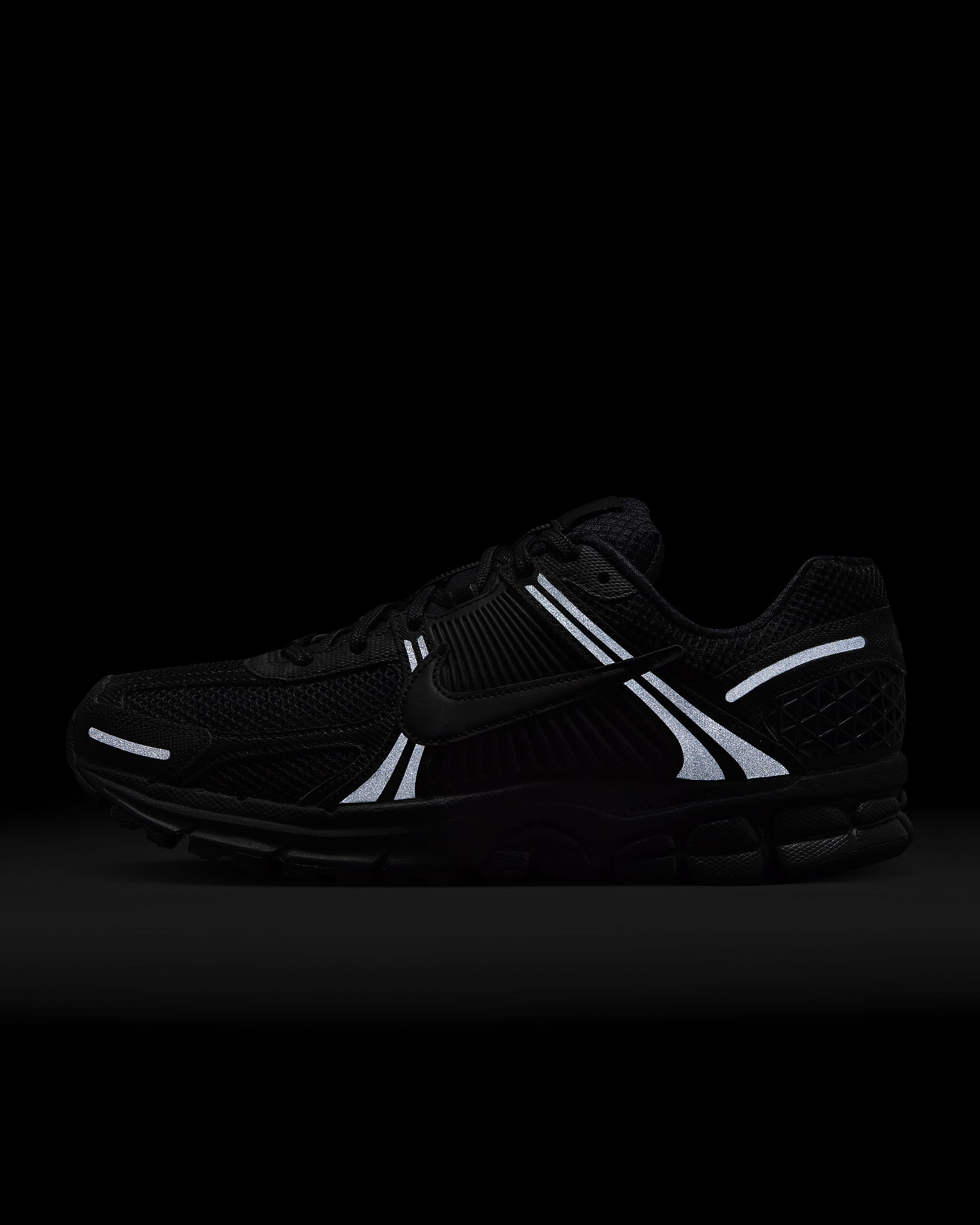 Nike Zoom Vomero 5 Men's Shoes. Nike PH